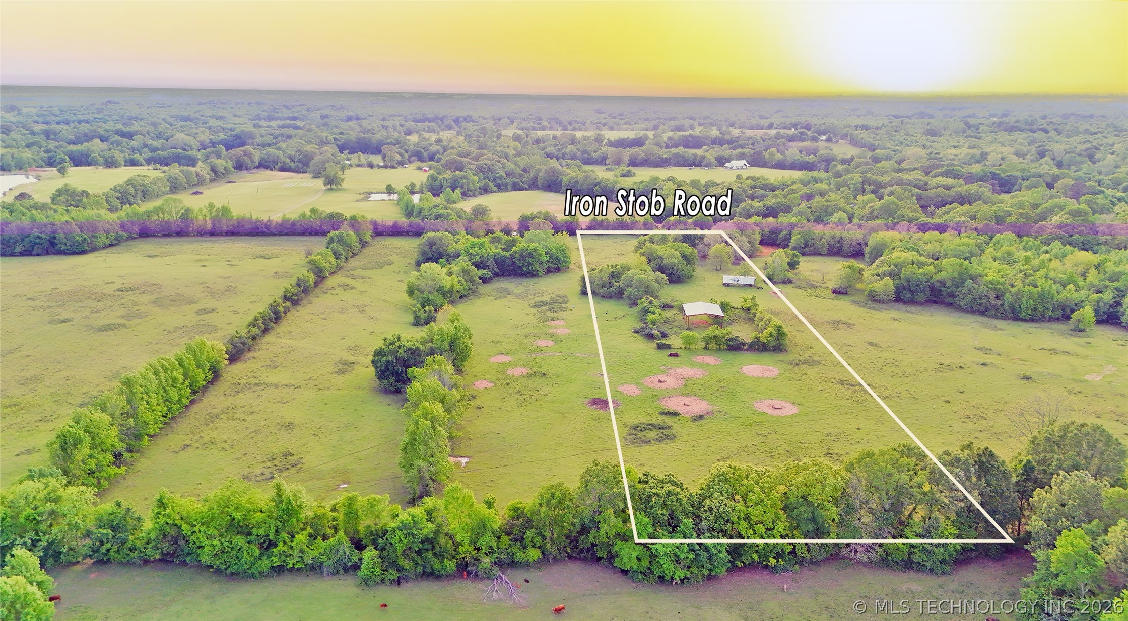 6 Ironstob Road Property Photo 10