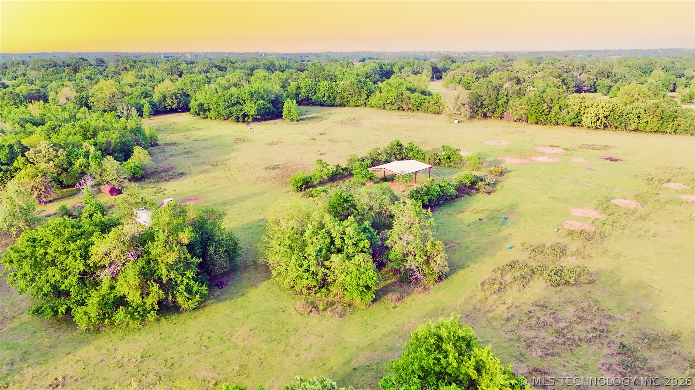 6 Ironstob Road Property Photo 14