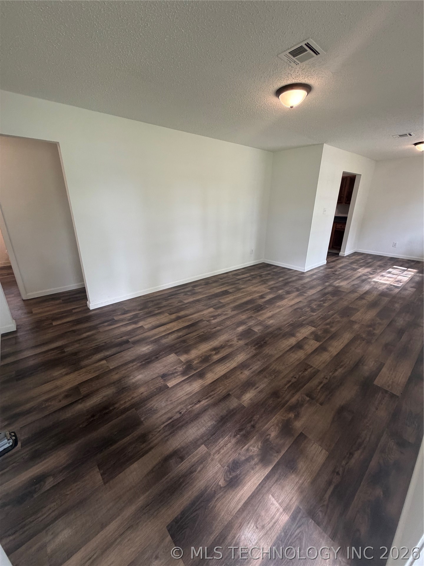 202 Quail Drive Property Photo 2