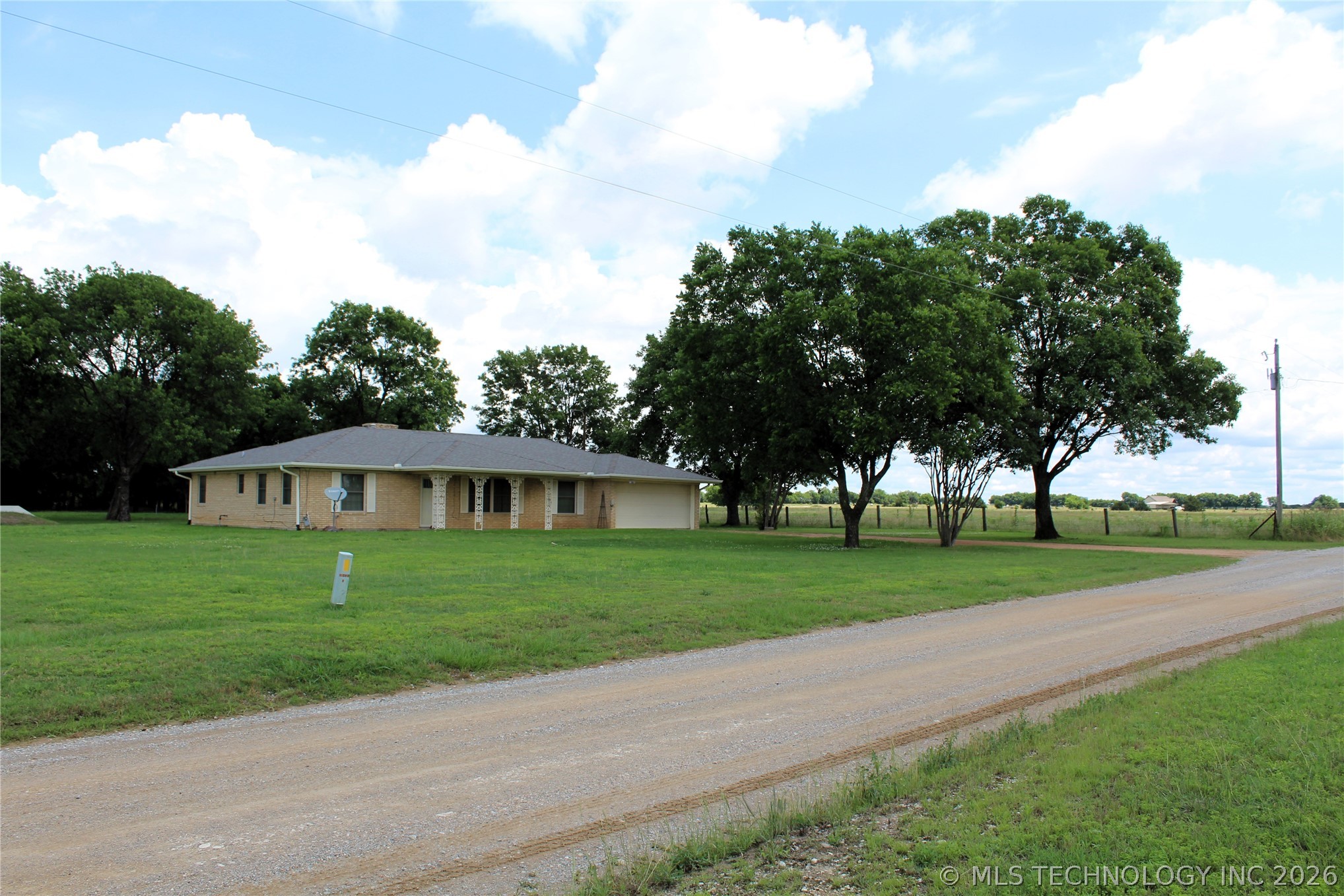 856 Sterret Road Property Photo 3