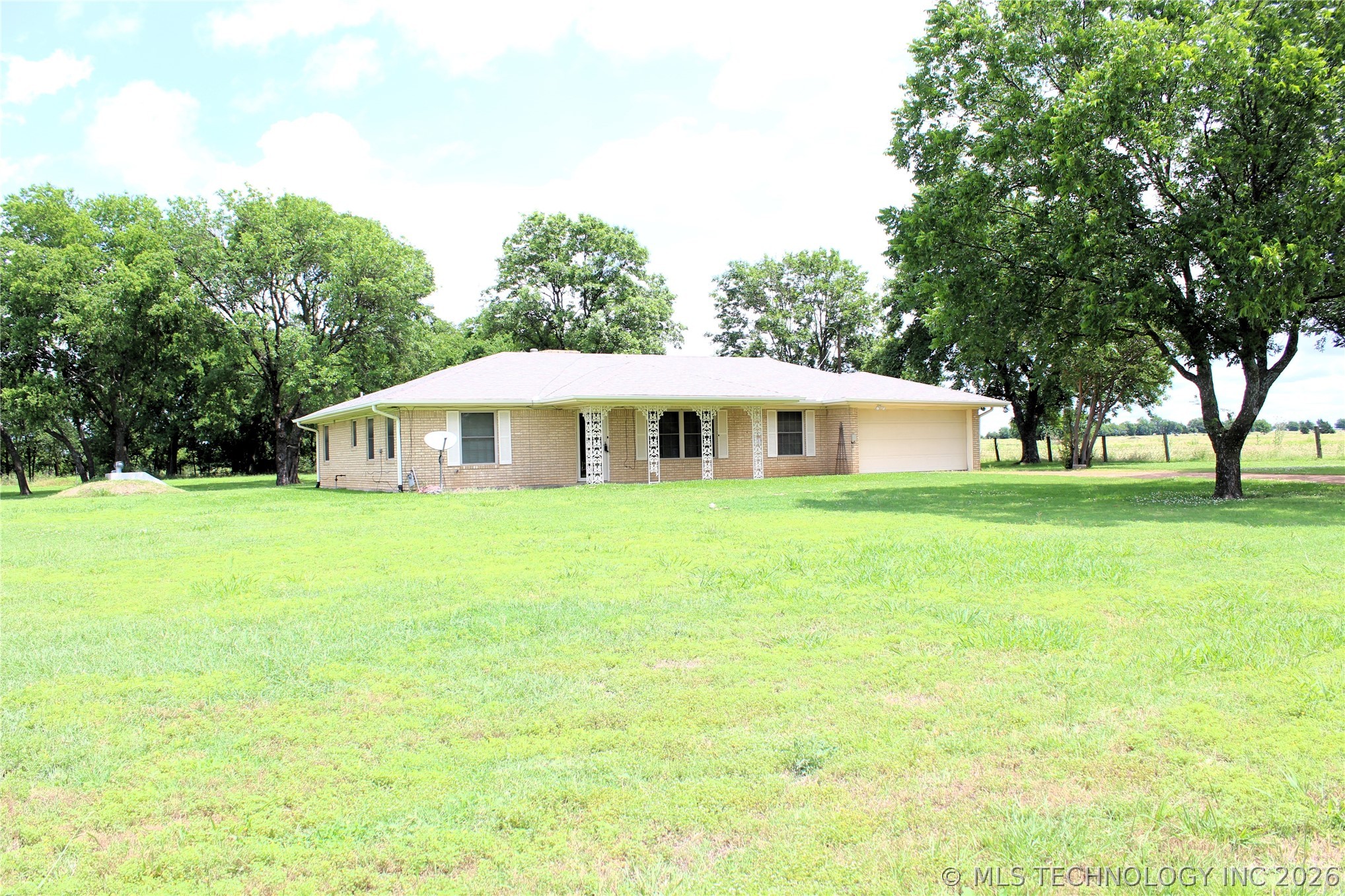 856 Sterret Road Property Photo 4