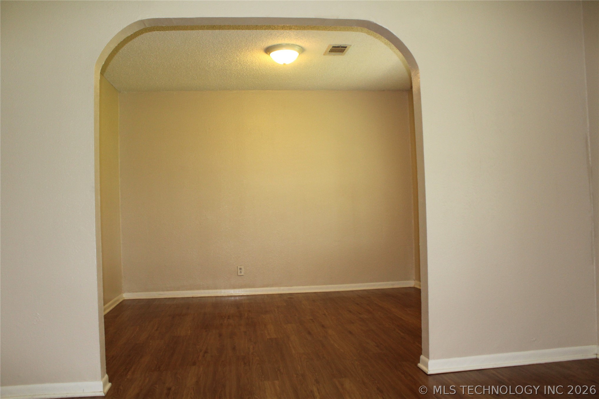 856 Sterret Road Property Photo 9
