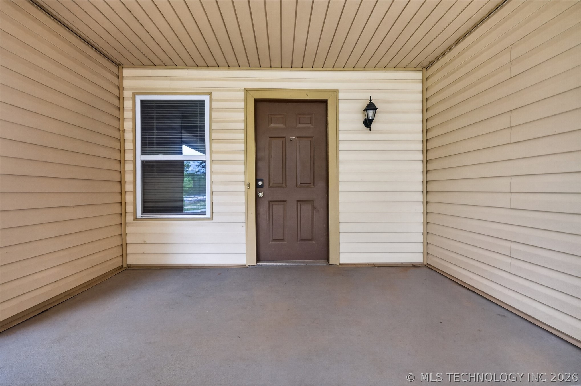 1259 N Peninsula Drive Property Photo 3
