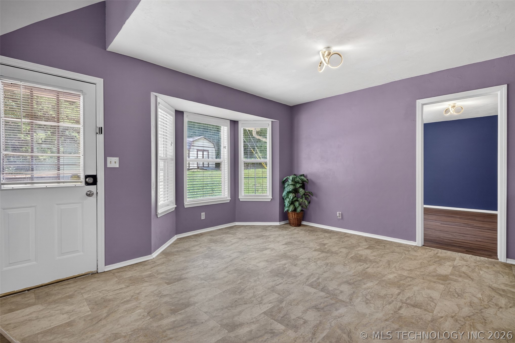 1259 N Peninsula Drive Property Photo 9