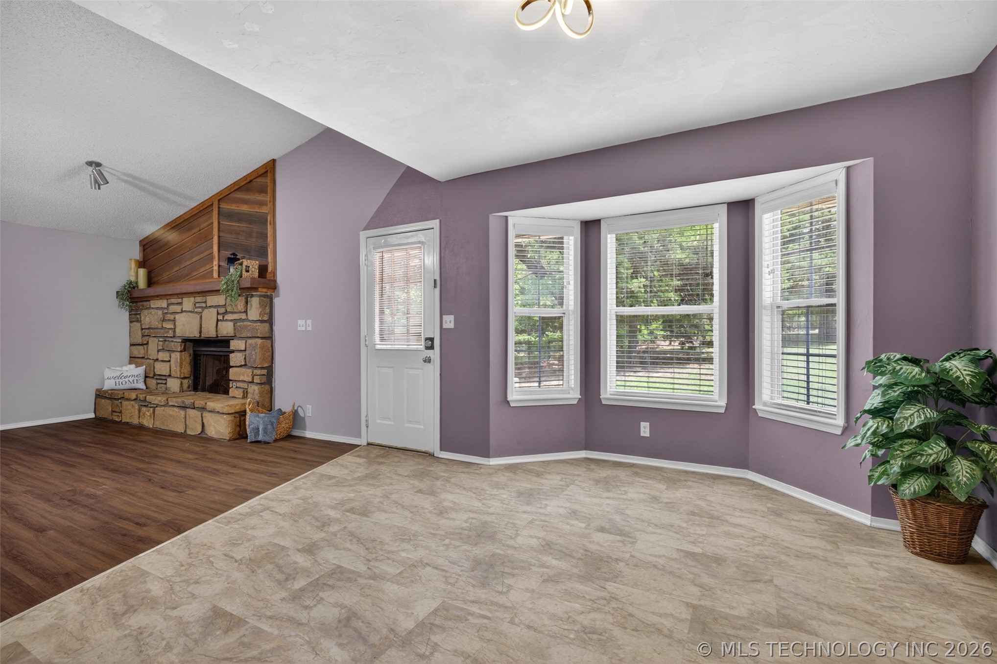 1259 N Peninsula Drive Property Photo 10