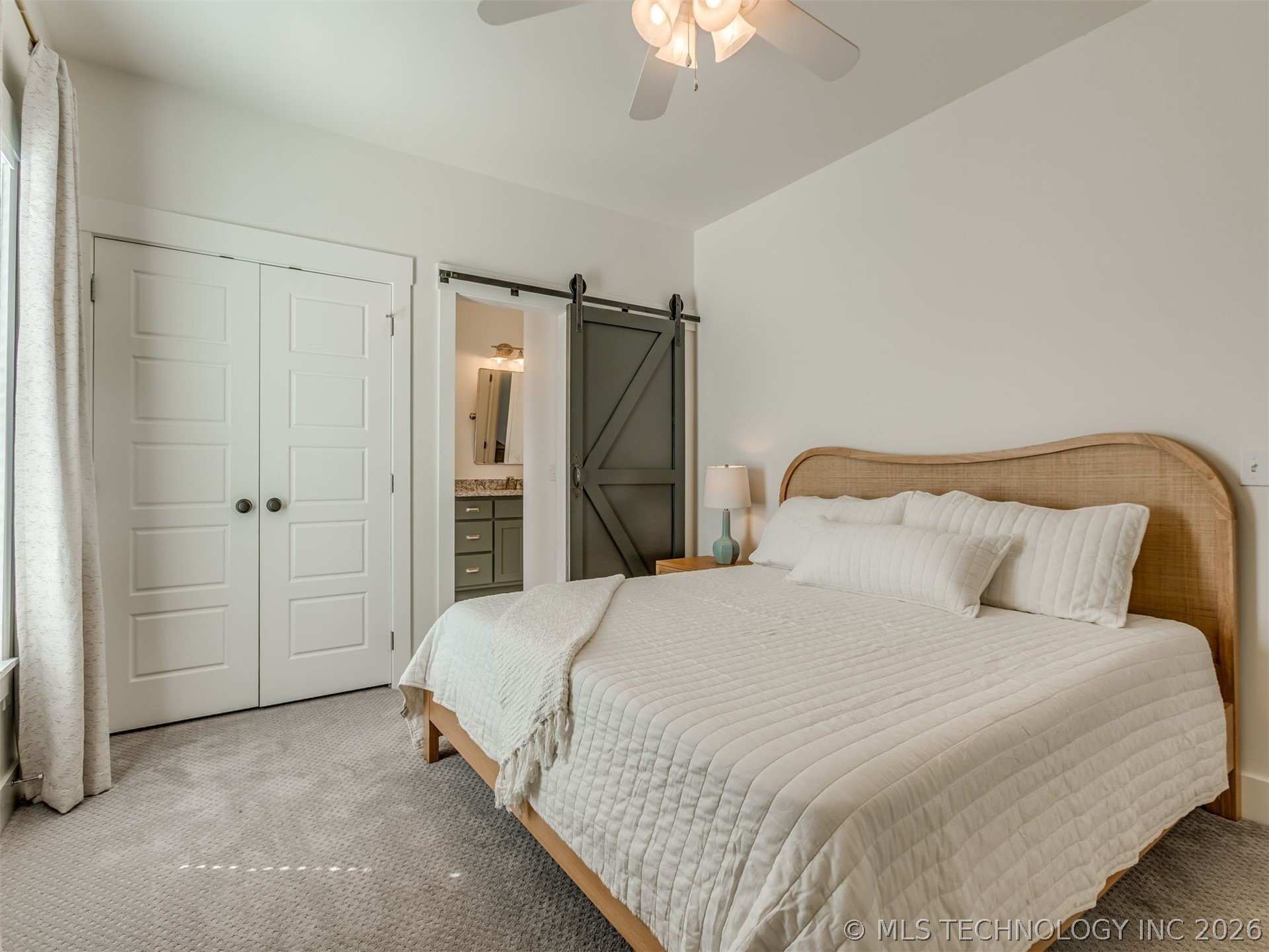 40 Redbud Street Property Photo 29