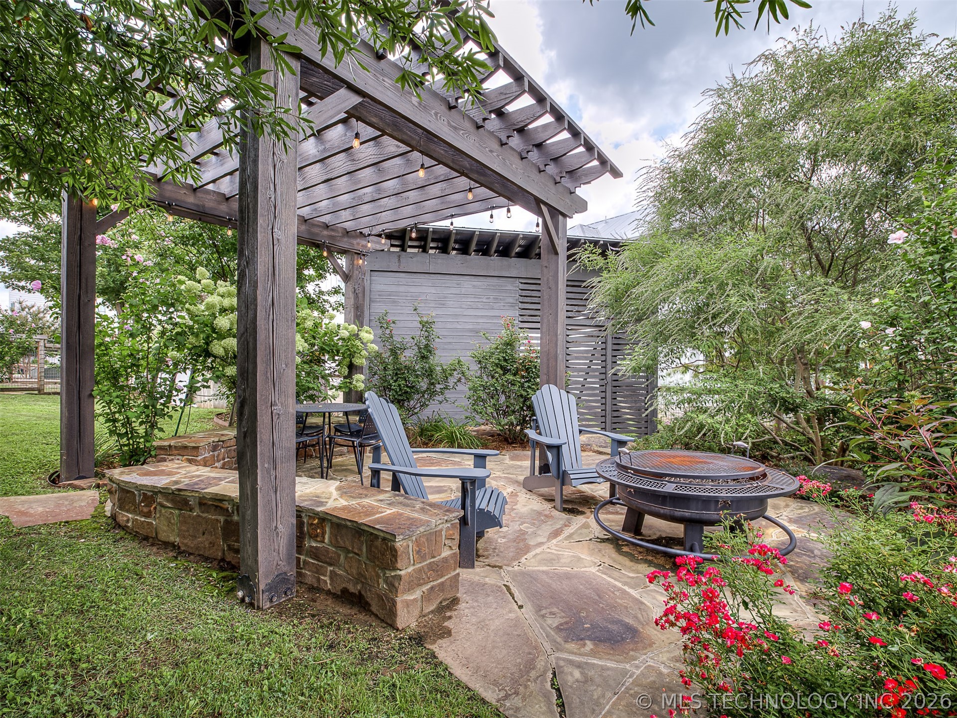 40 Redbud Street Property Photo 43