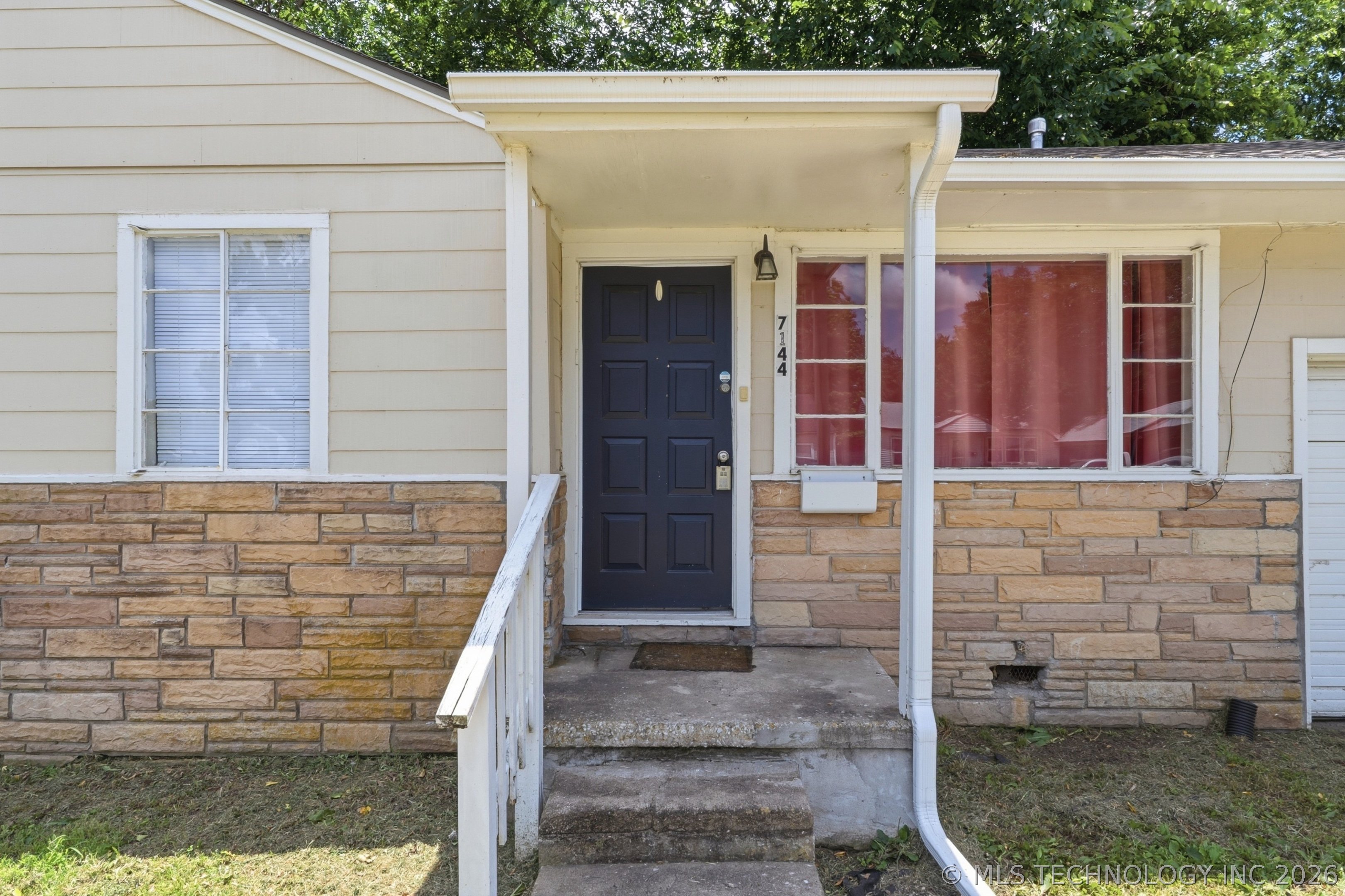 7144 E Latimer Place Property Photo 2