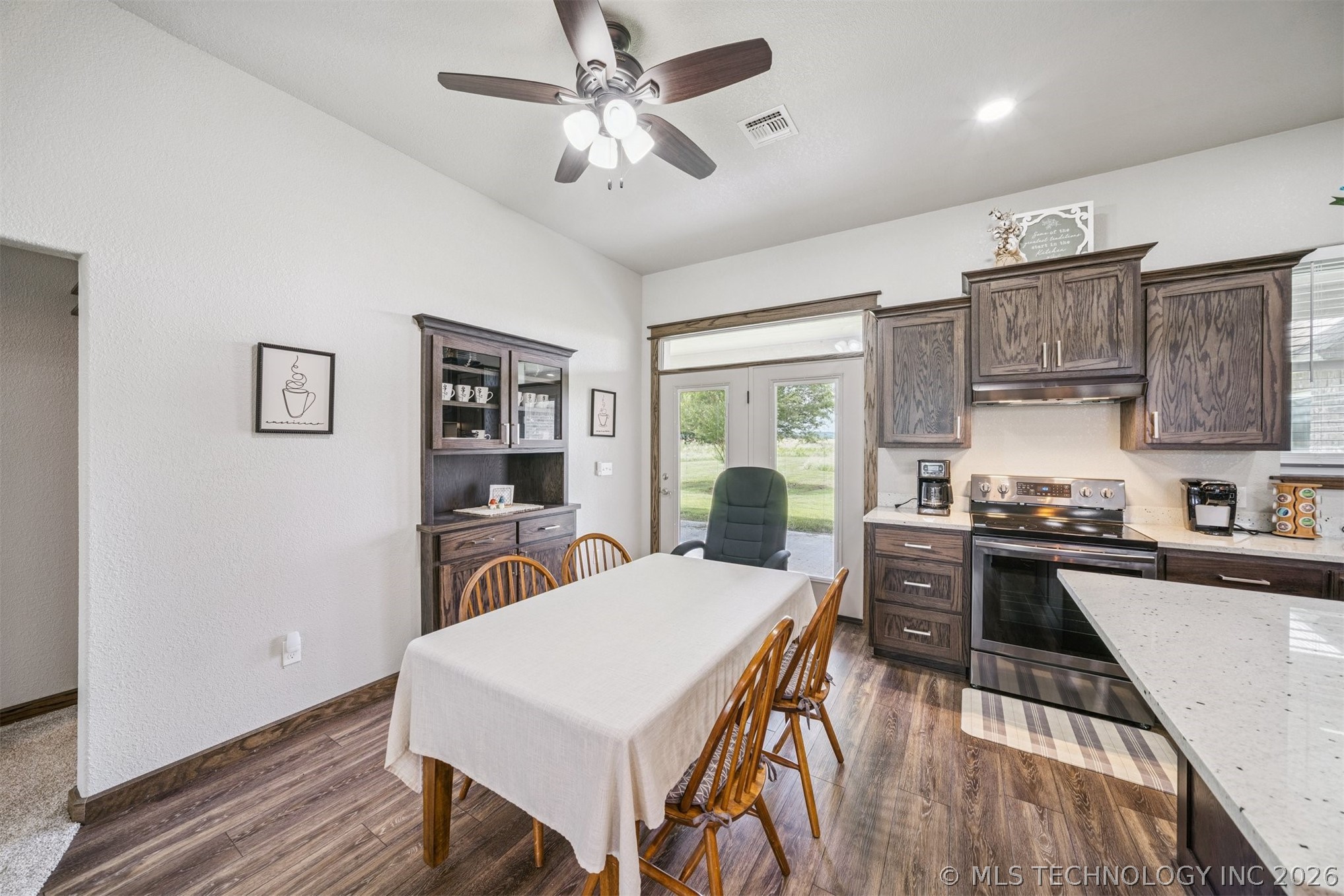 4532 W 430 Road Property Photo 9