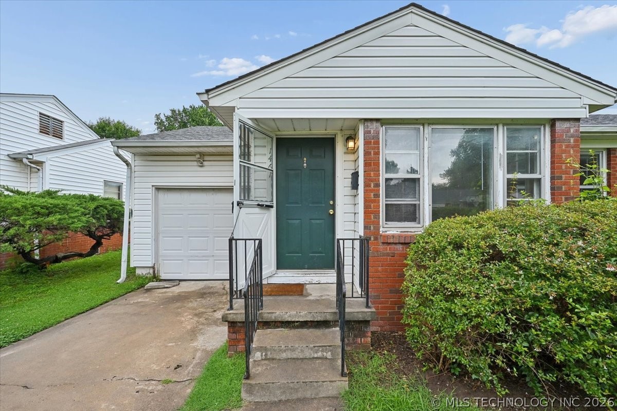 2620797 Property Photo 2