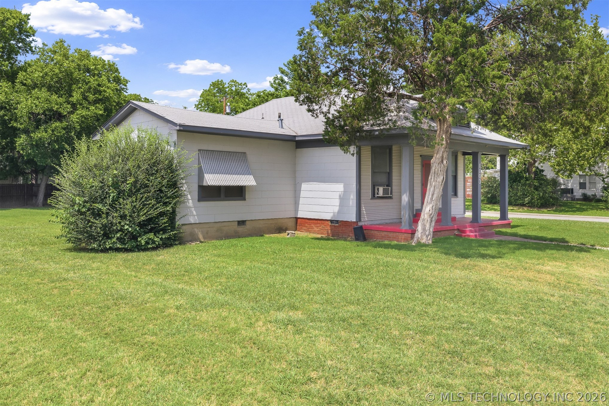 1103 Stanley Sw Property Photo 26