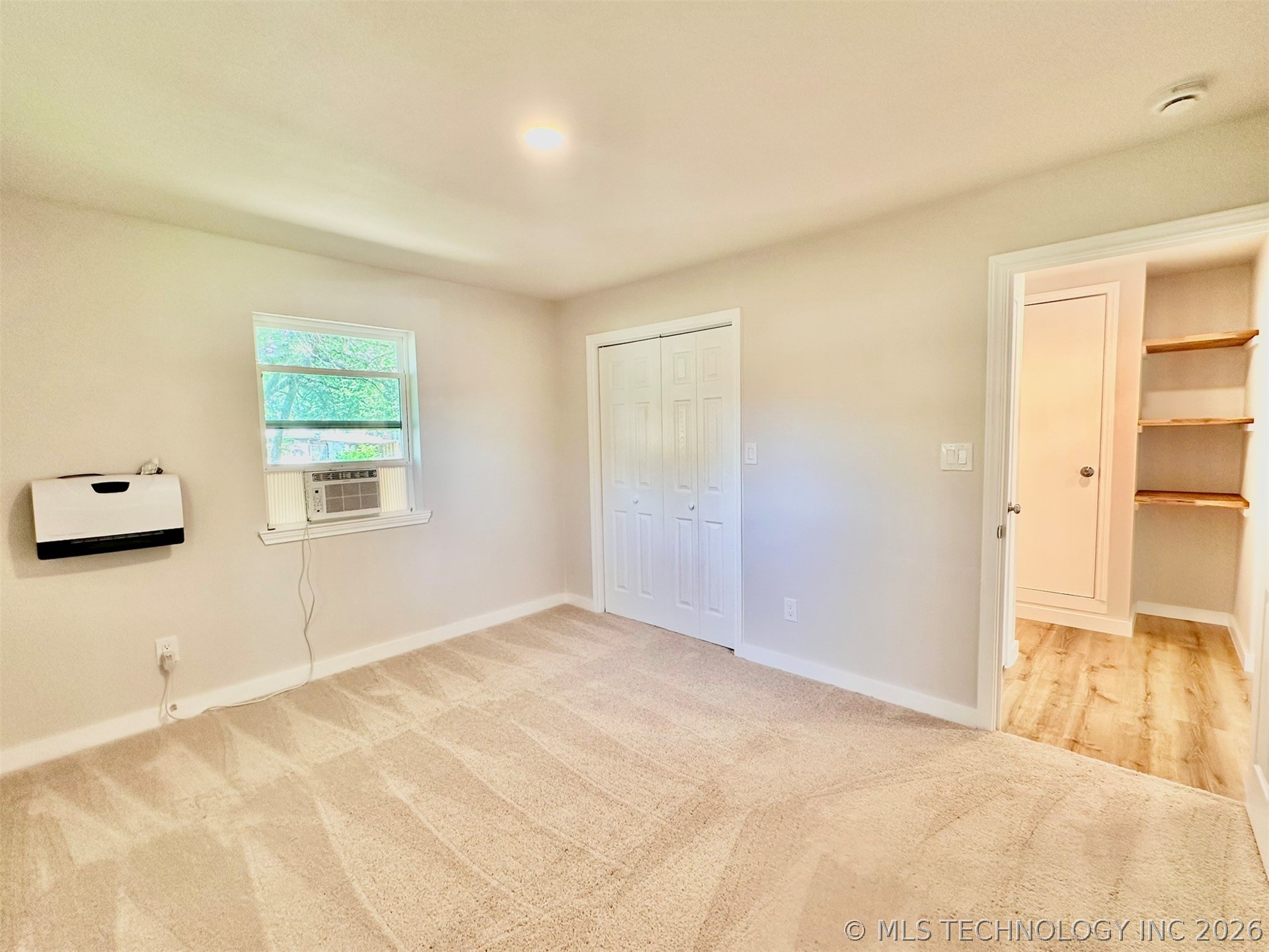 411 S 15th Property Photo 14