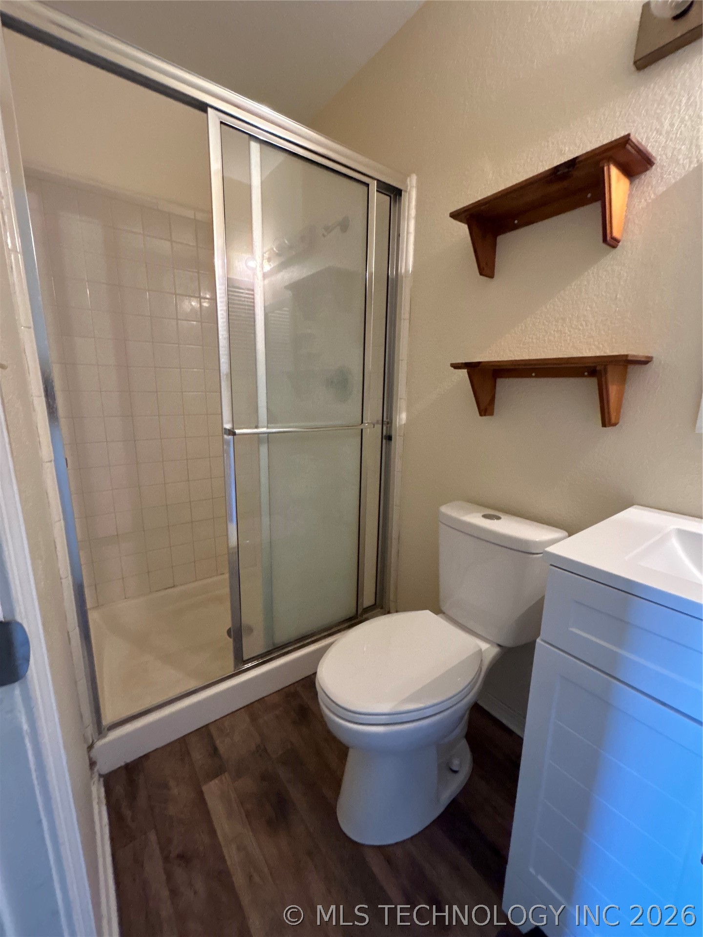 2707 S Oak Place Property Photo 15