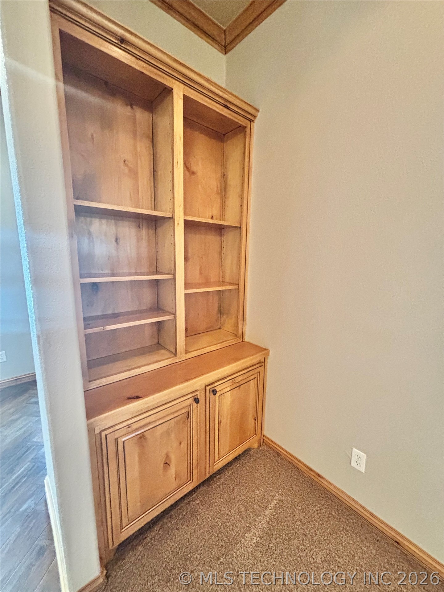 133 N Bk 700 Road Property Photo 10