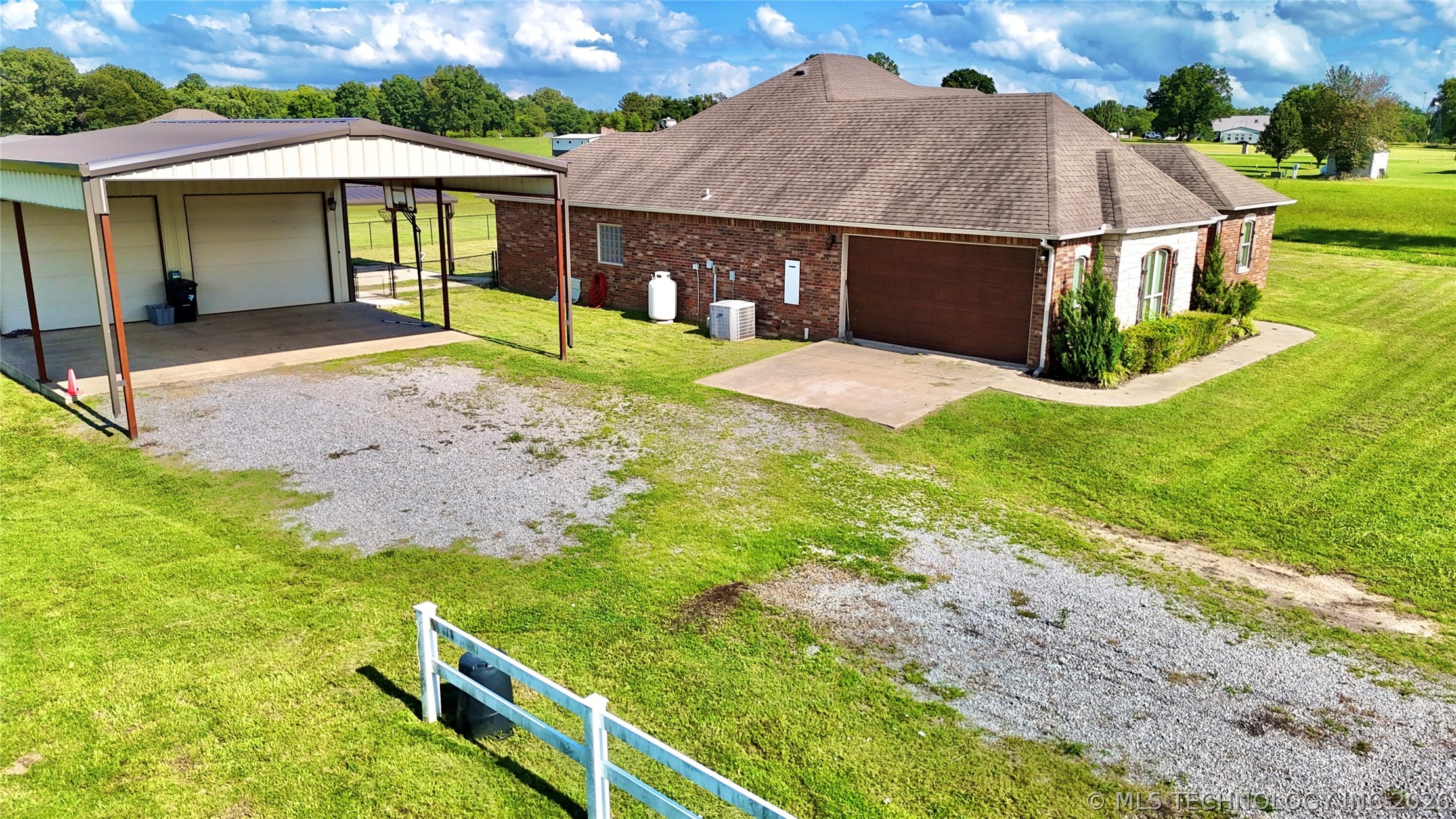 133 N Bk 700 Road Property Photo 70