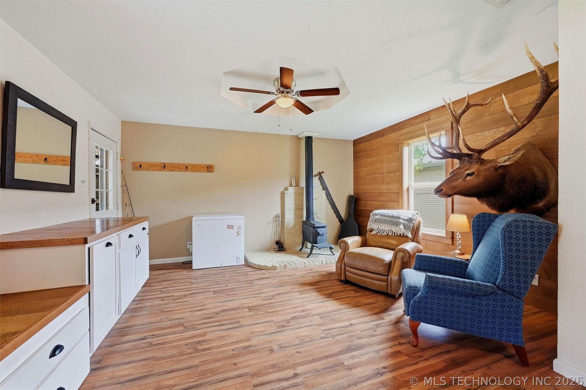 2120 Mason Property Photo 12