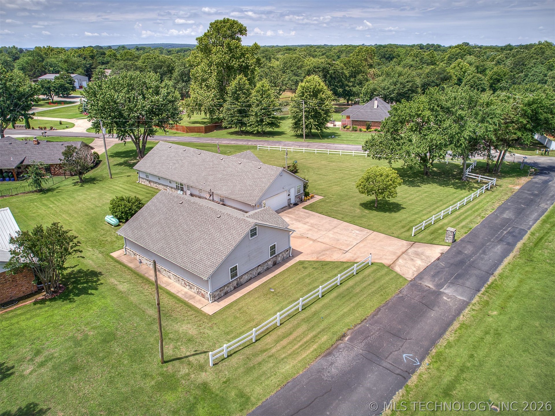 36 Meadowlark Property Photo 22