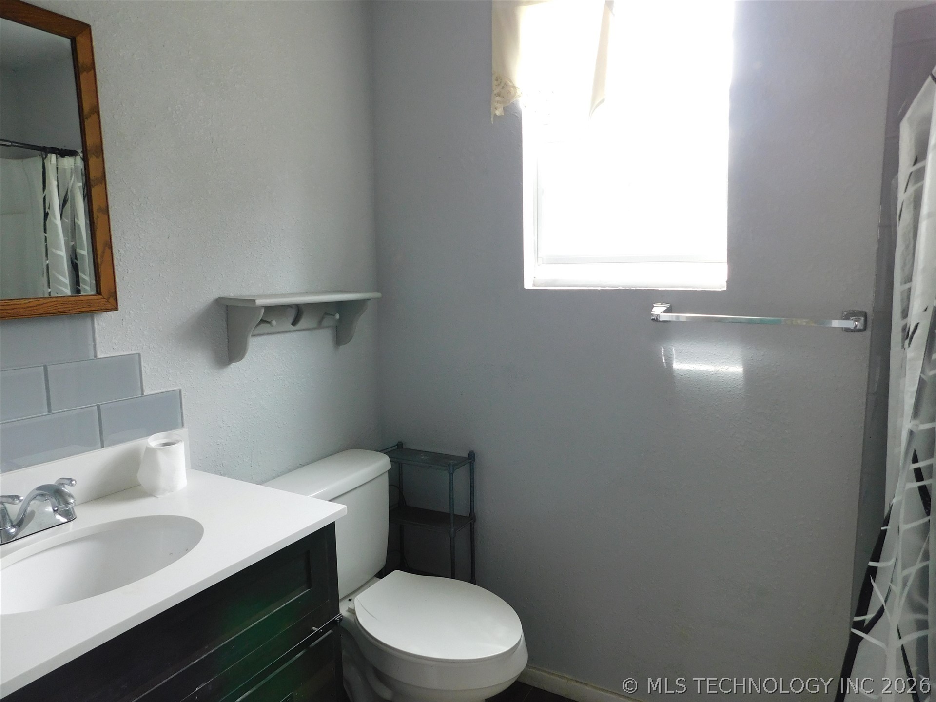 398 Birch Property Photo 8