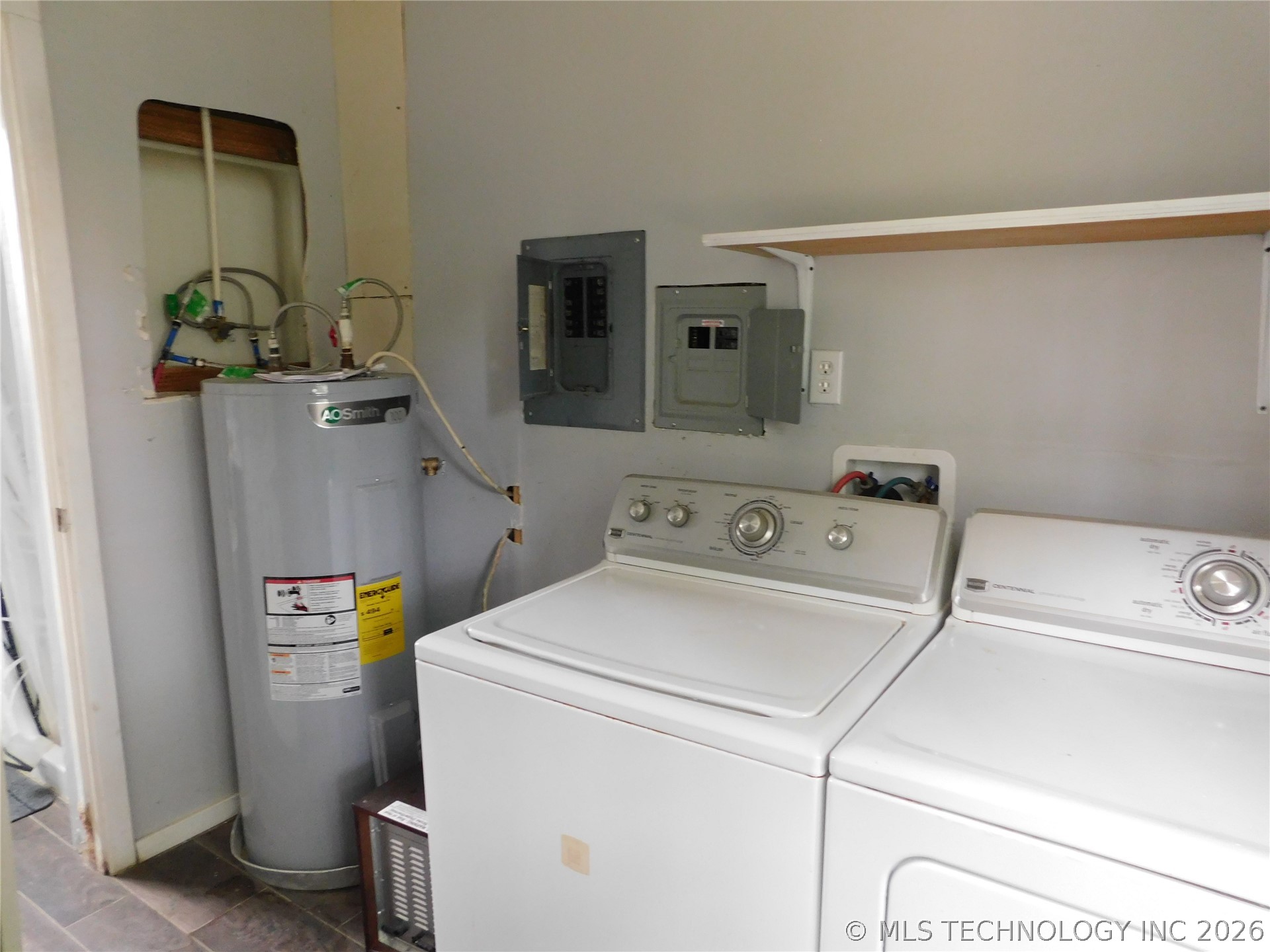 398 Birch Property Photo 9