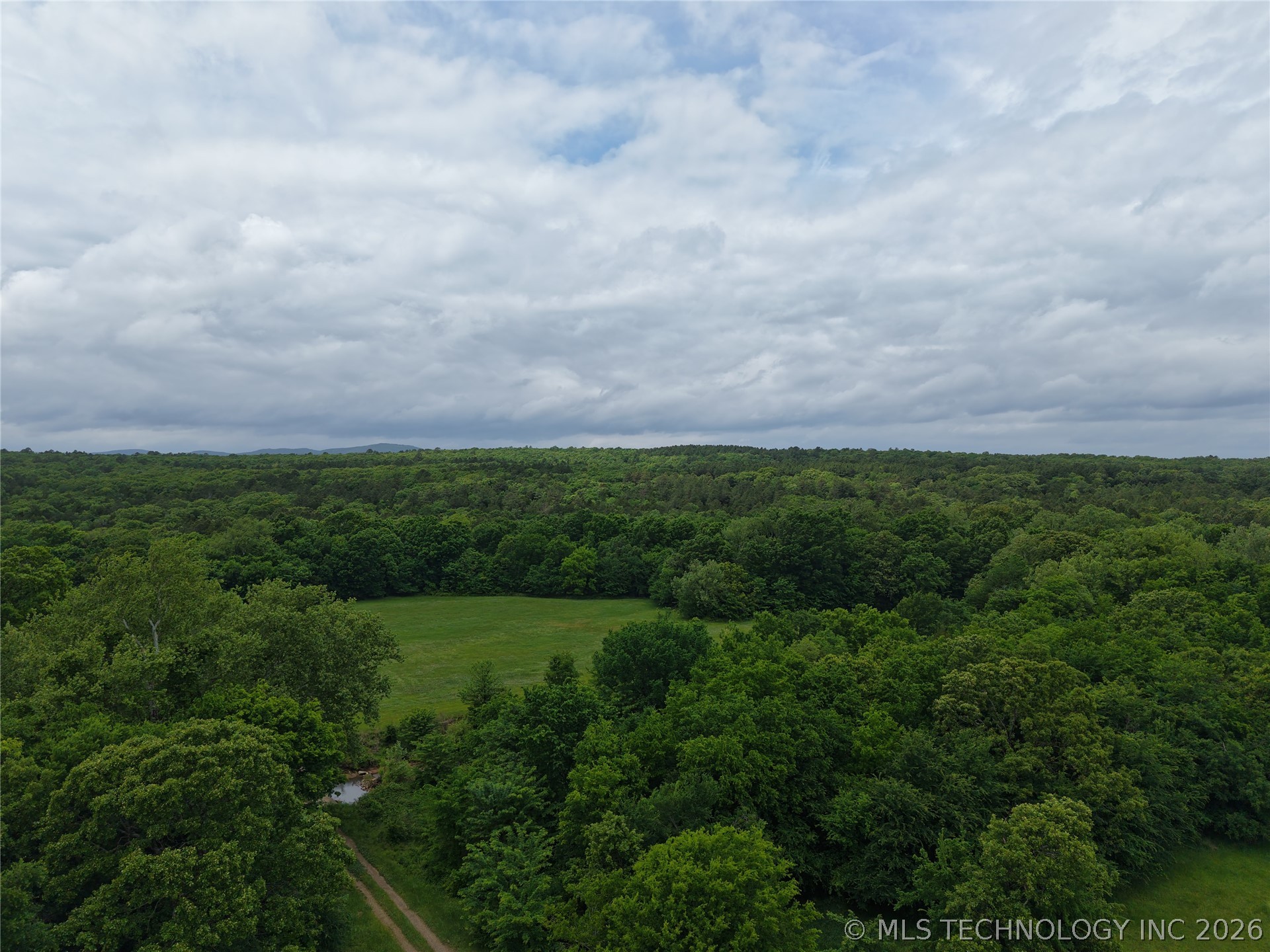 Wildhorse Road Property Photo 3