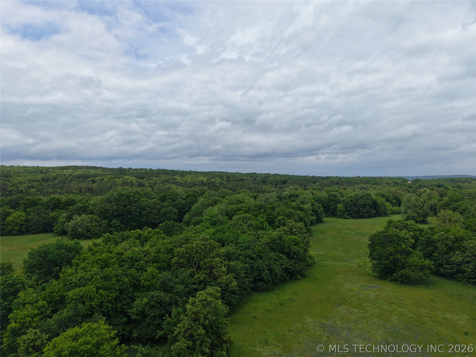 Wildhorse Road Property Photo 4