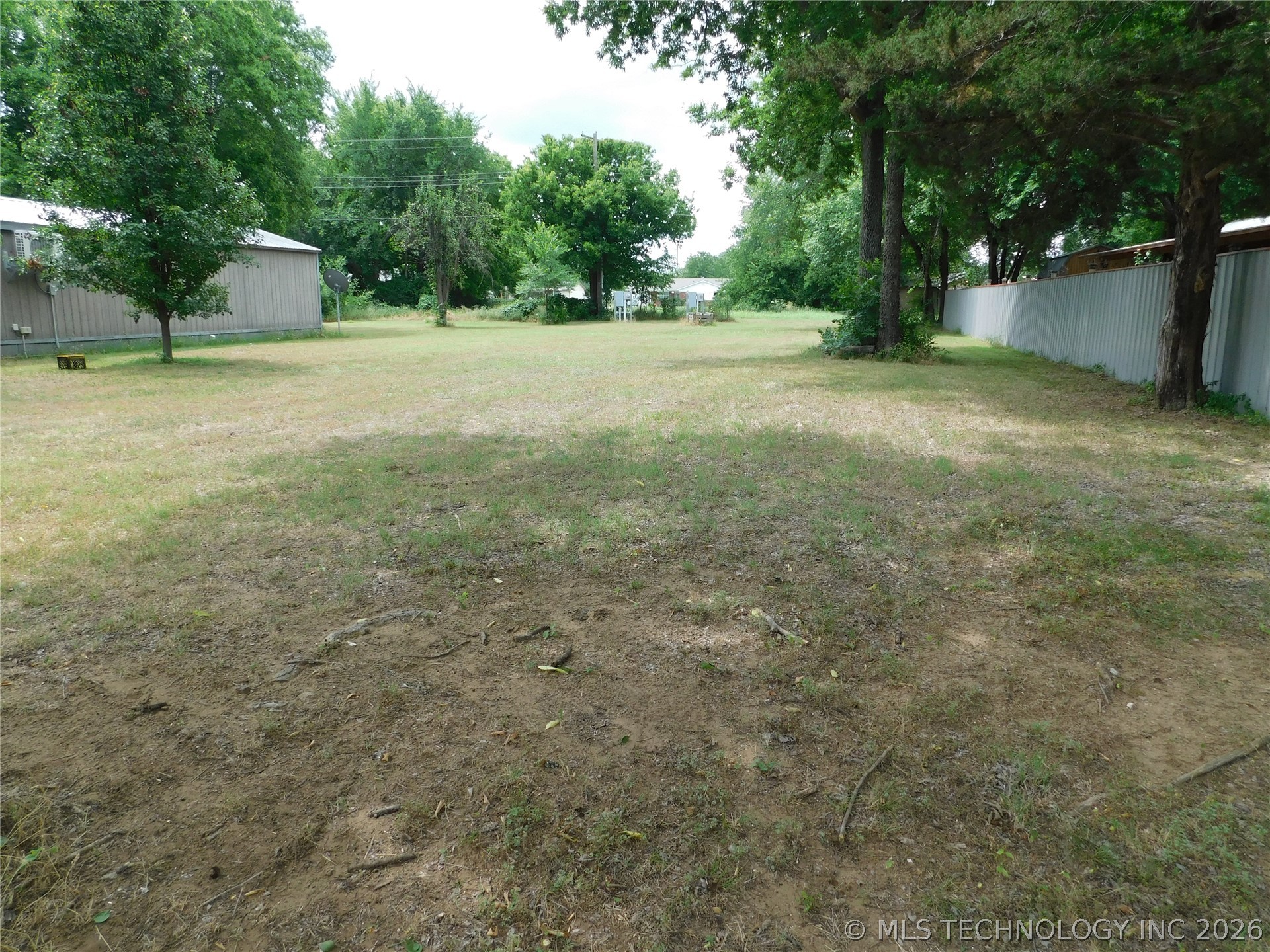 405 Birch Property Photo 3
