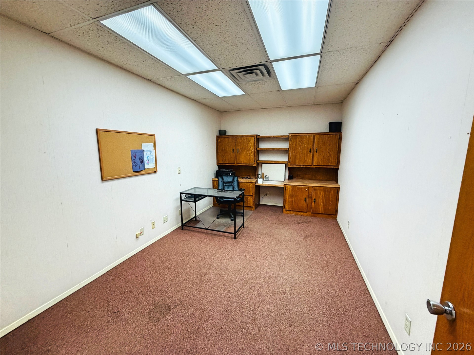 1103 Memorial Drive Property Photo 10