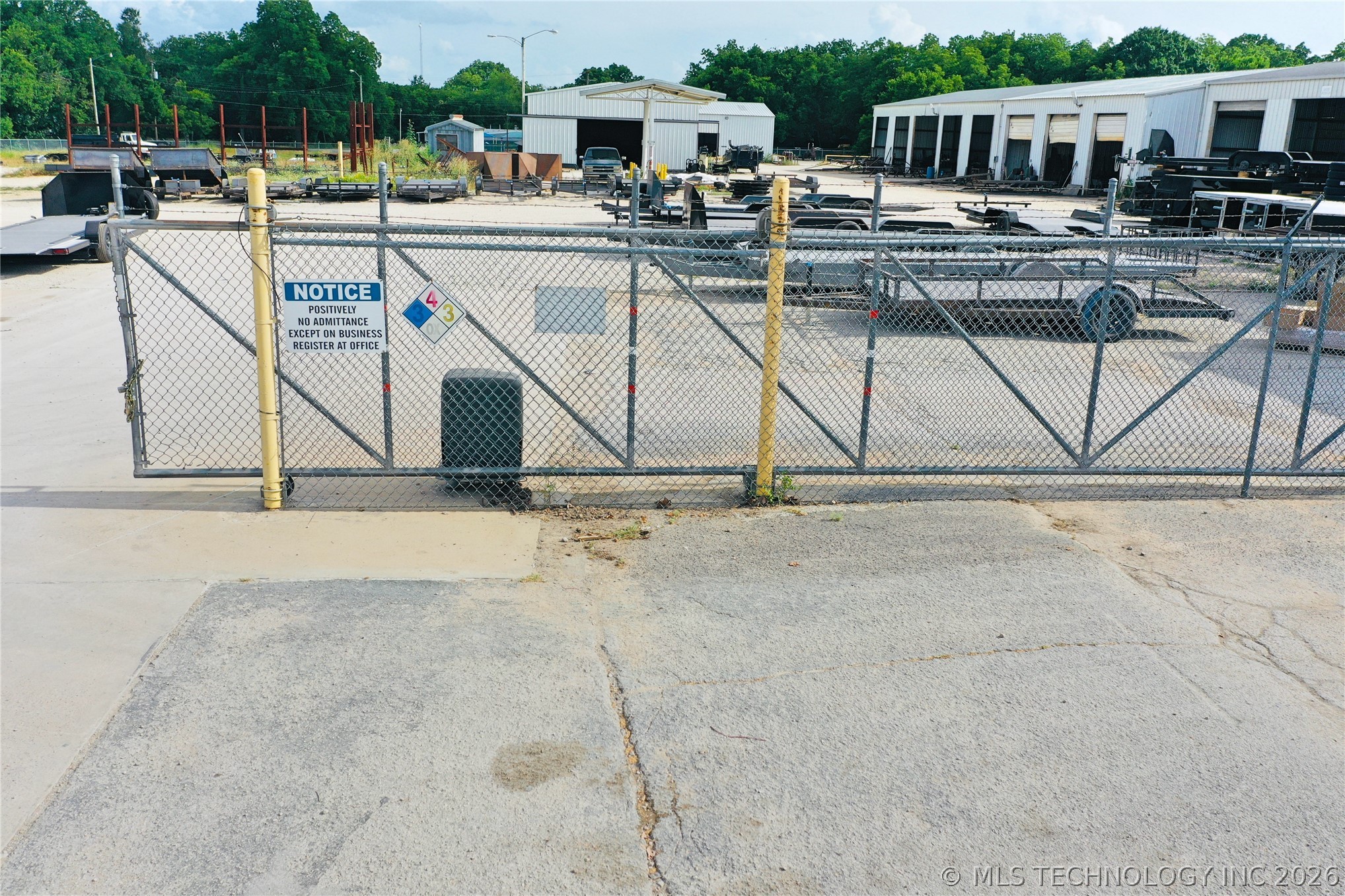 1103 Memorial Drive Property Photo 12