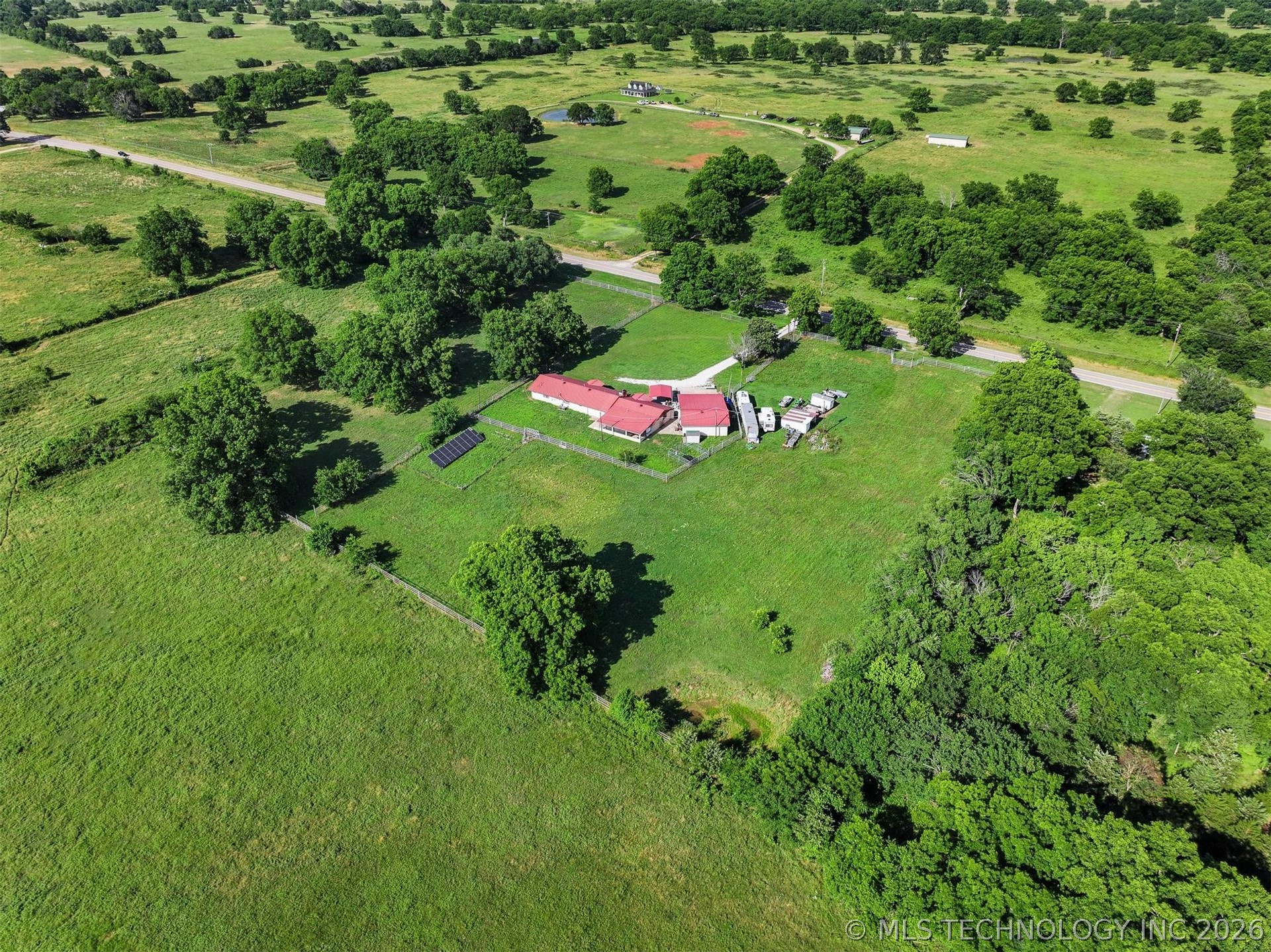 10223 N Us Hwy 377 Property Photo 11