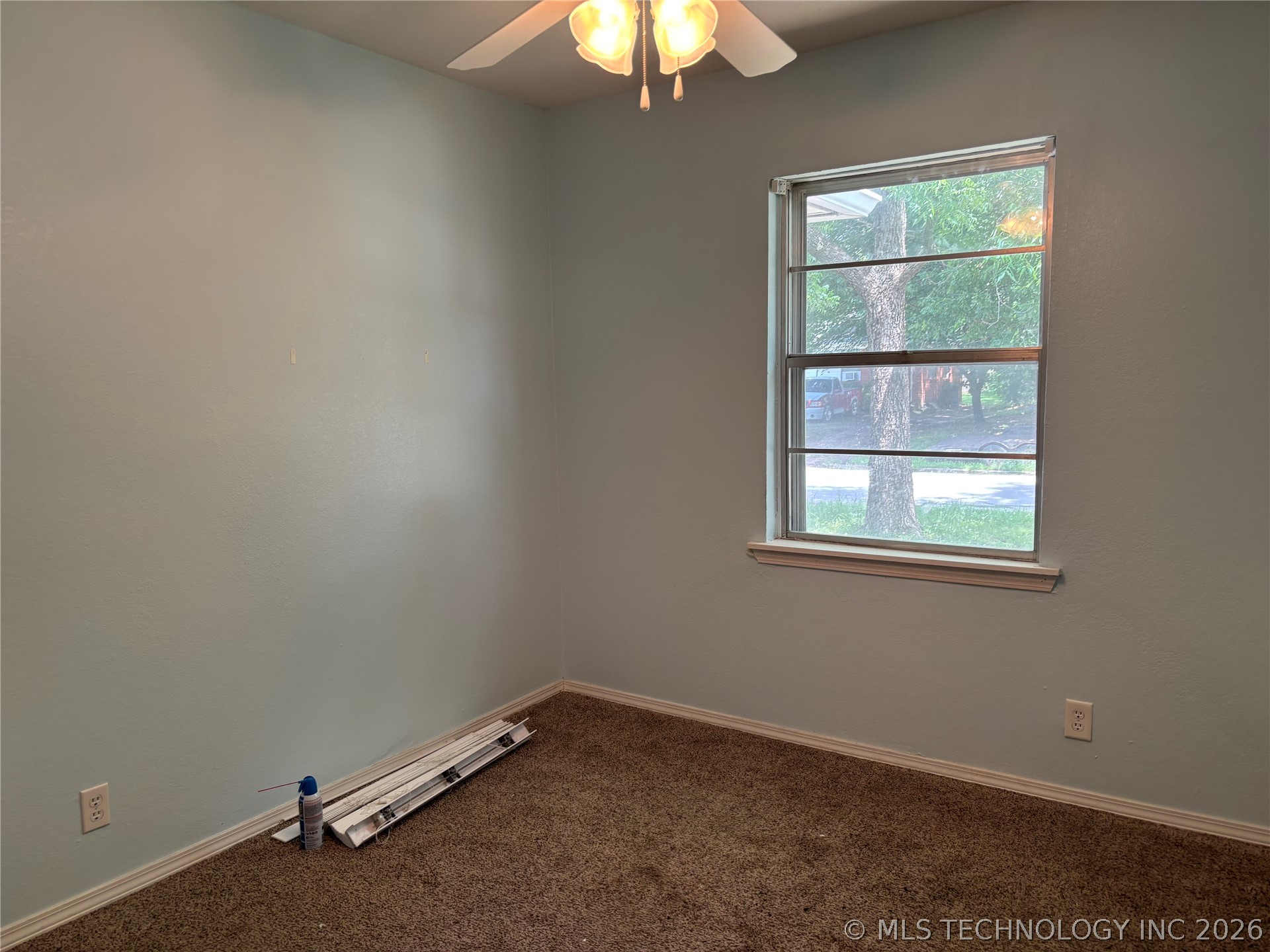 1318 Ne 3rd Place Property Photo 7