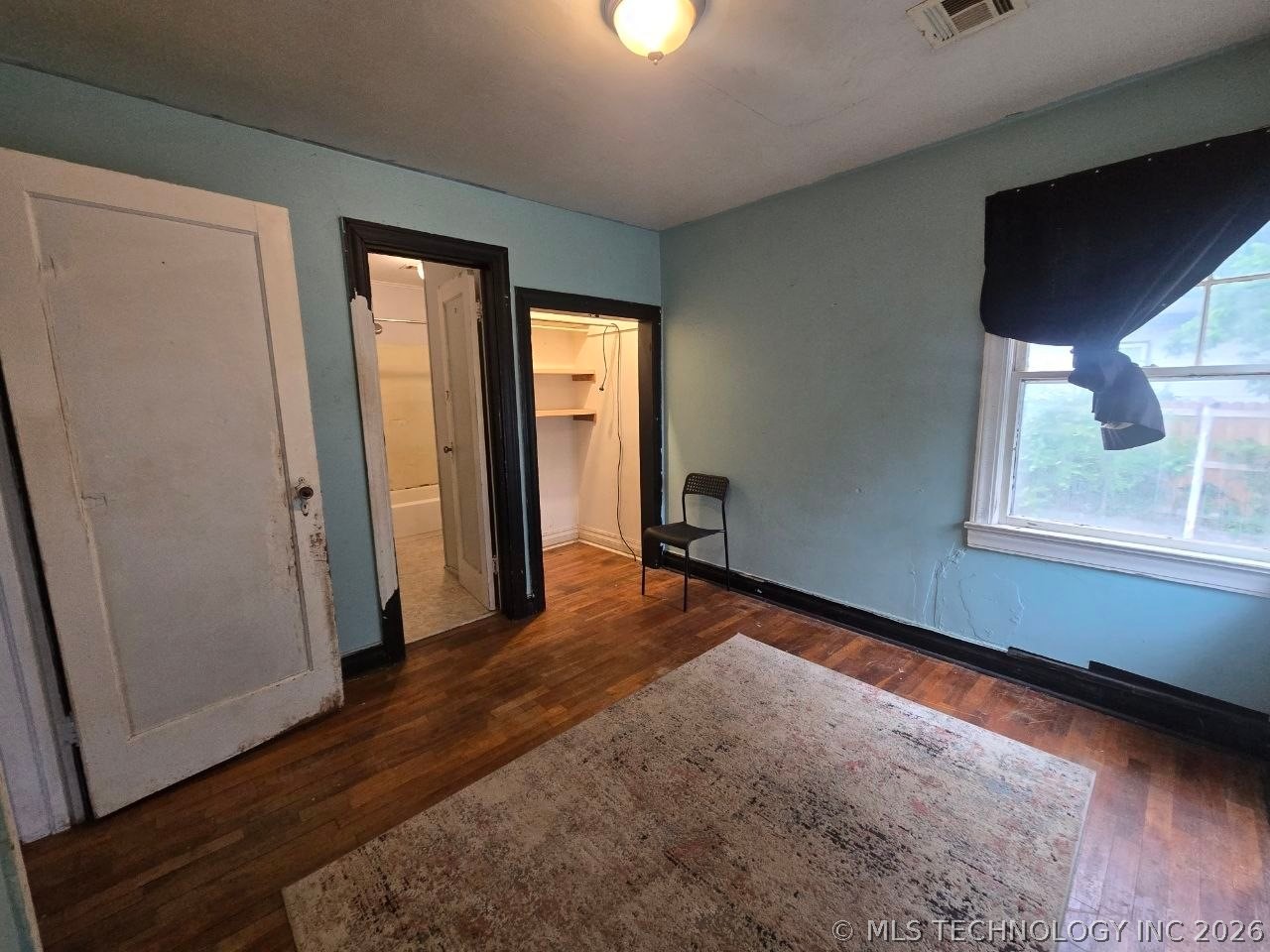 4604 Tuxedo Property Photo 13