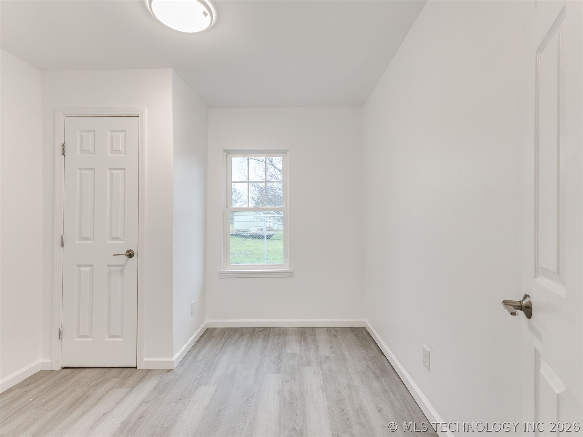 3834 W Admiral Boulevard Property Photo 14