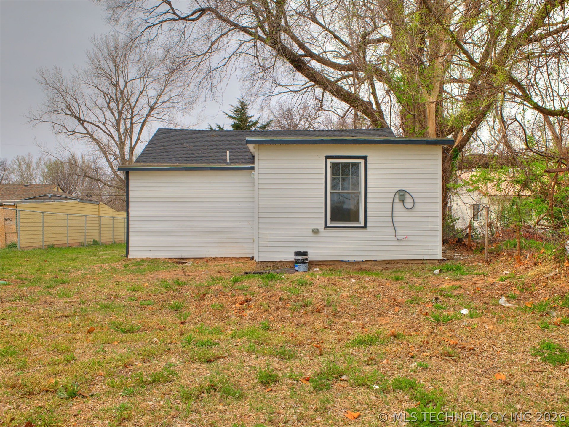 3834 W Admiral Boulevard Property Photo 16