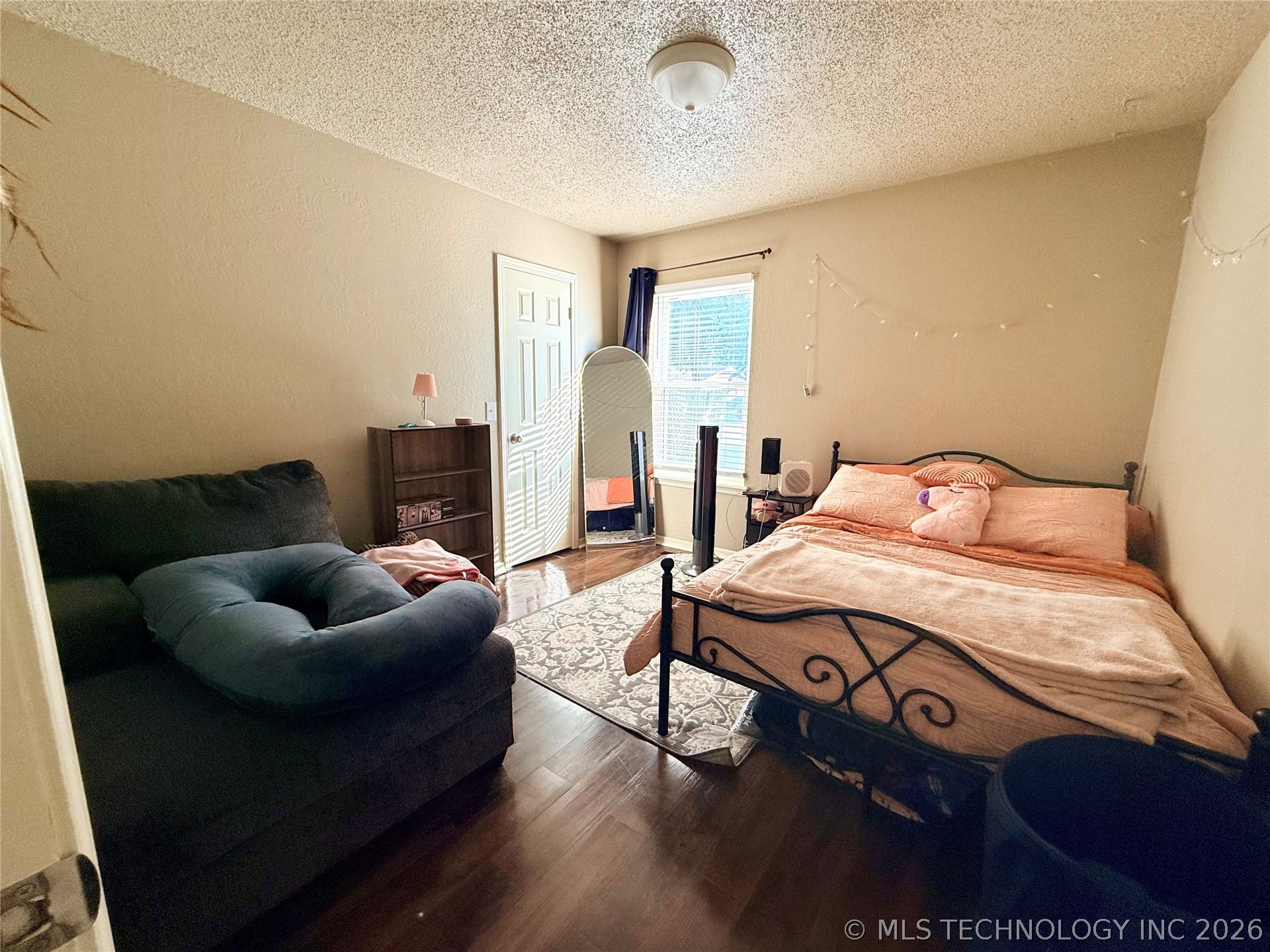 14806 E 33rd Street Property Photo 15
