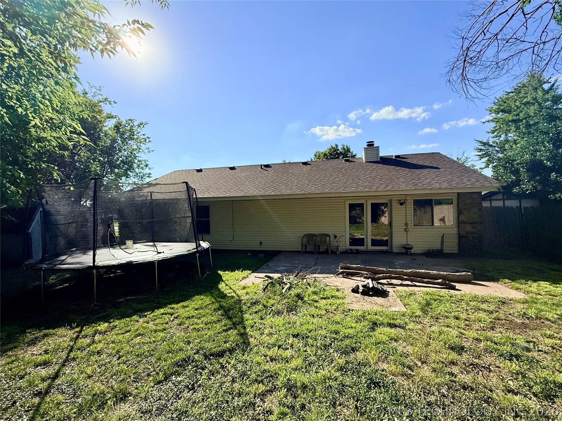 14806 E 33rd Street Property Photo 24