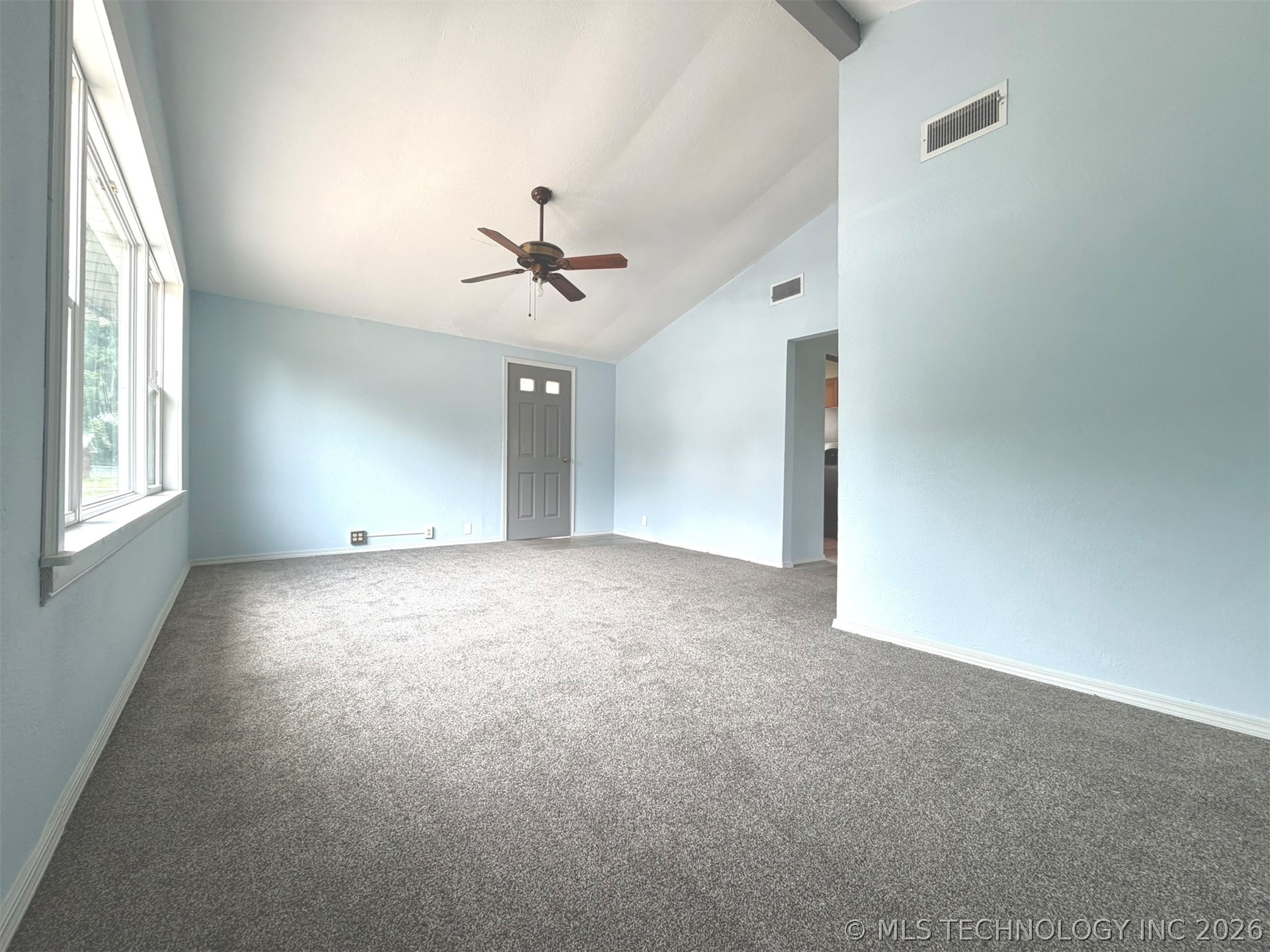 111 Amber Property Photo 6