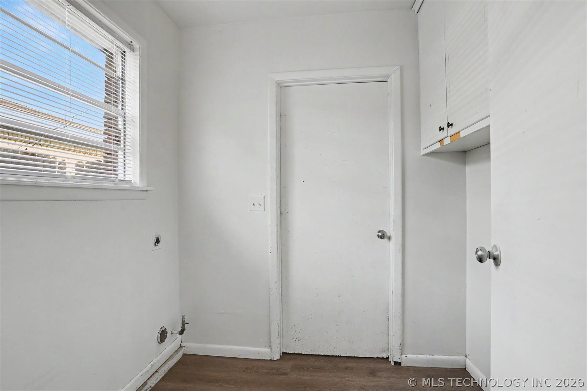 8512 E 24th Place Property Photo 13