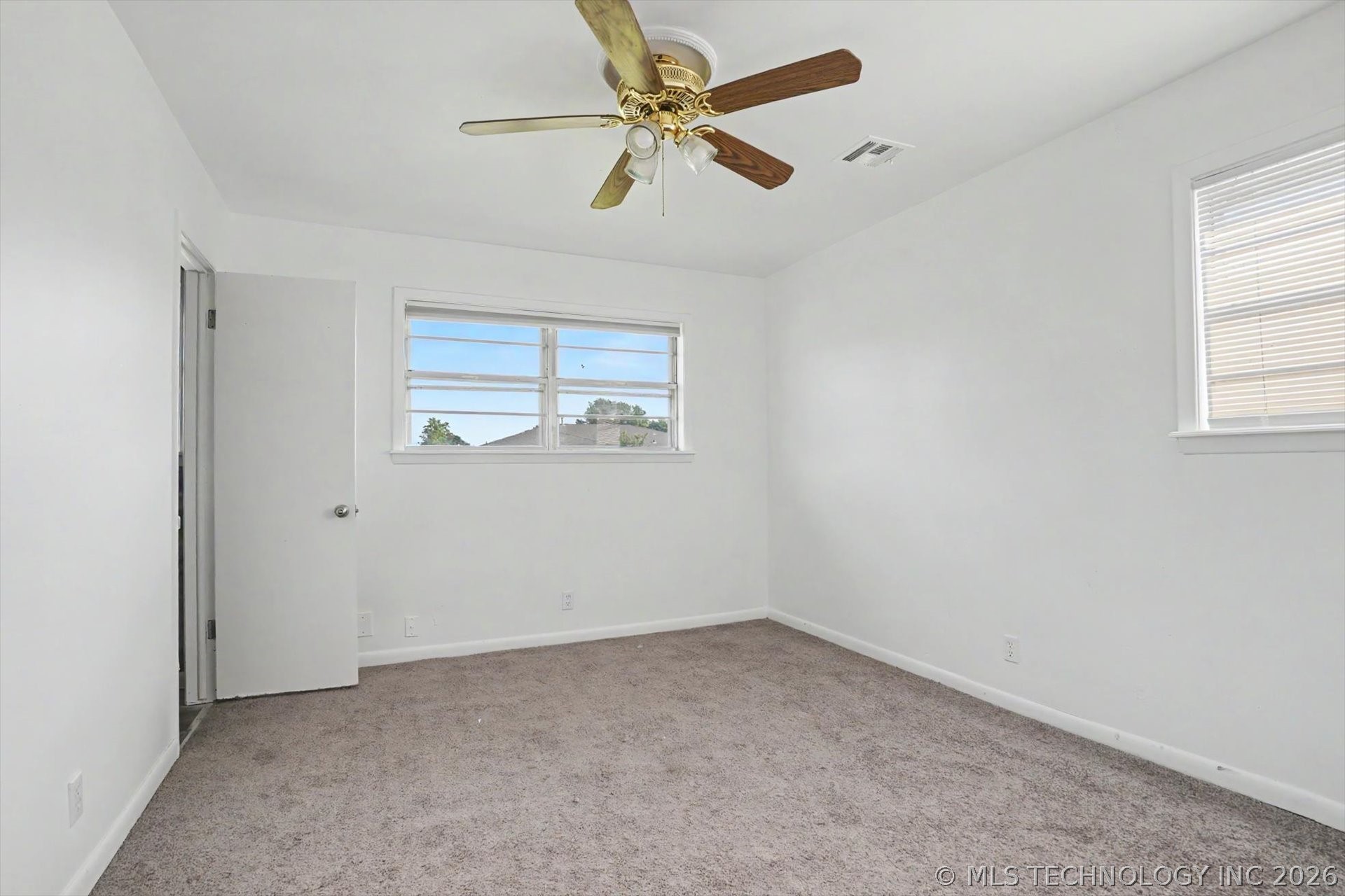 8512 E 24th Place Property Photo 14
