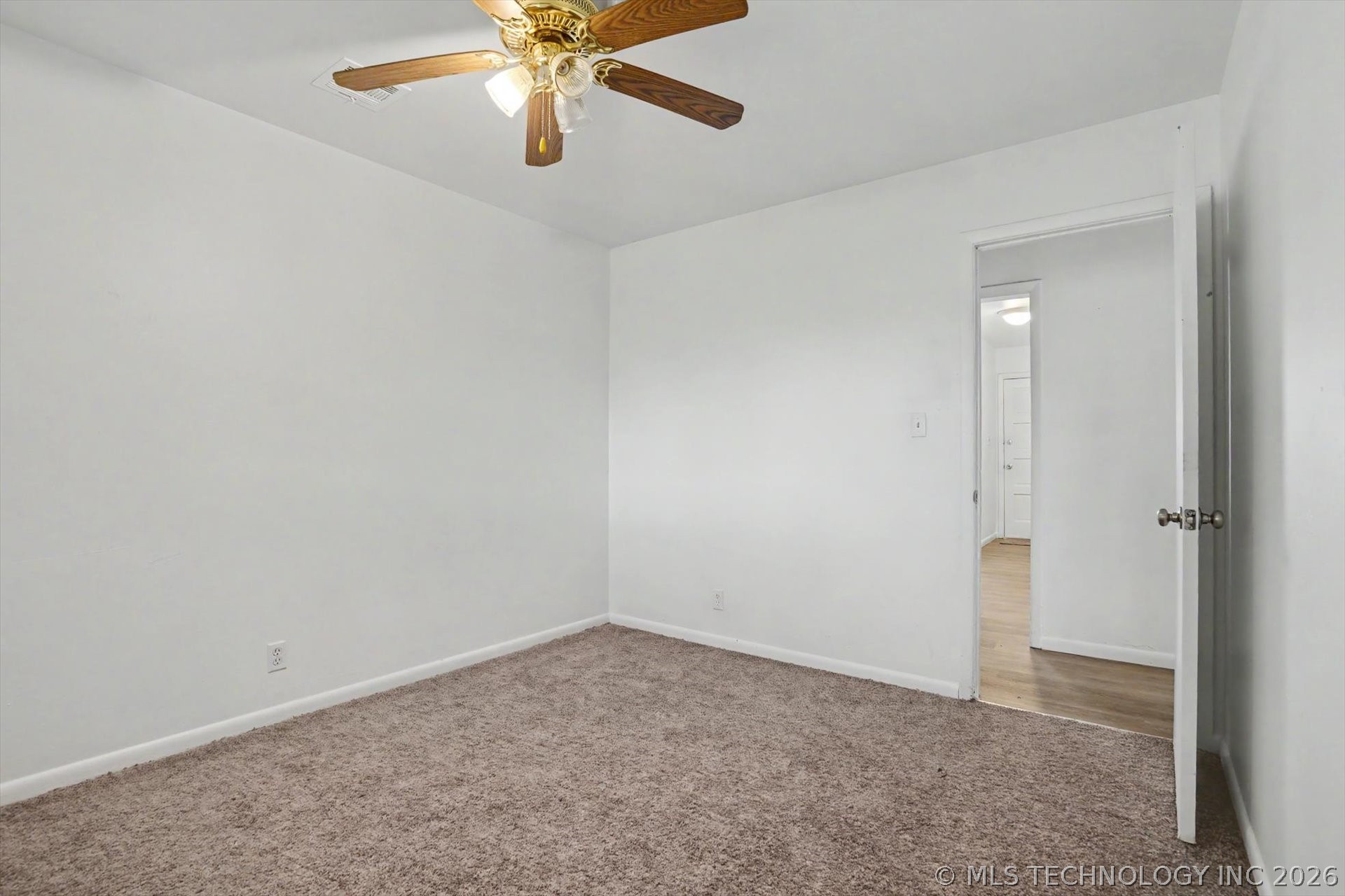 8512 E 24th Place Property Photo 19