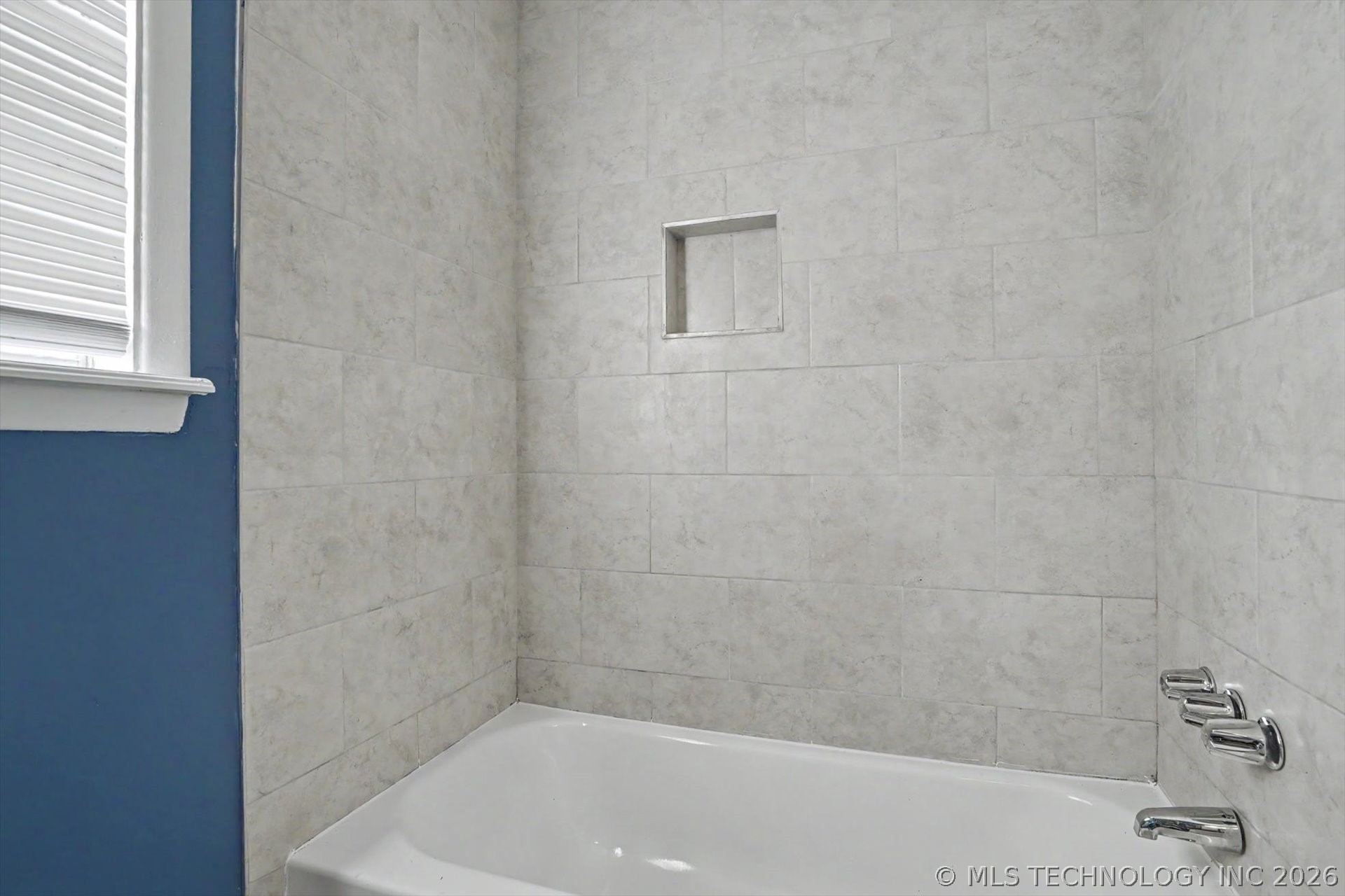 8512 E 24th Place Property Photo 21
