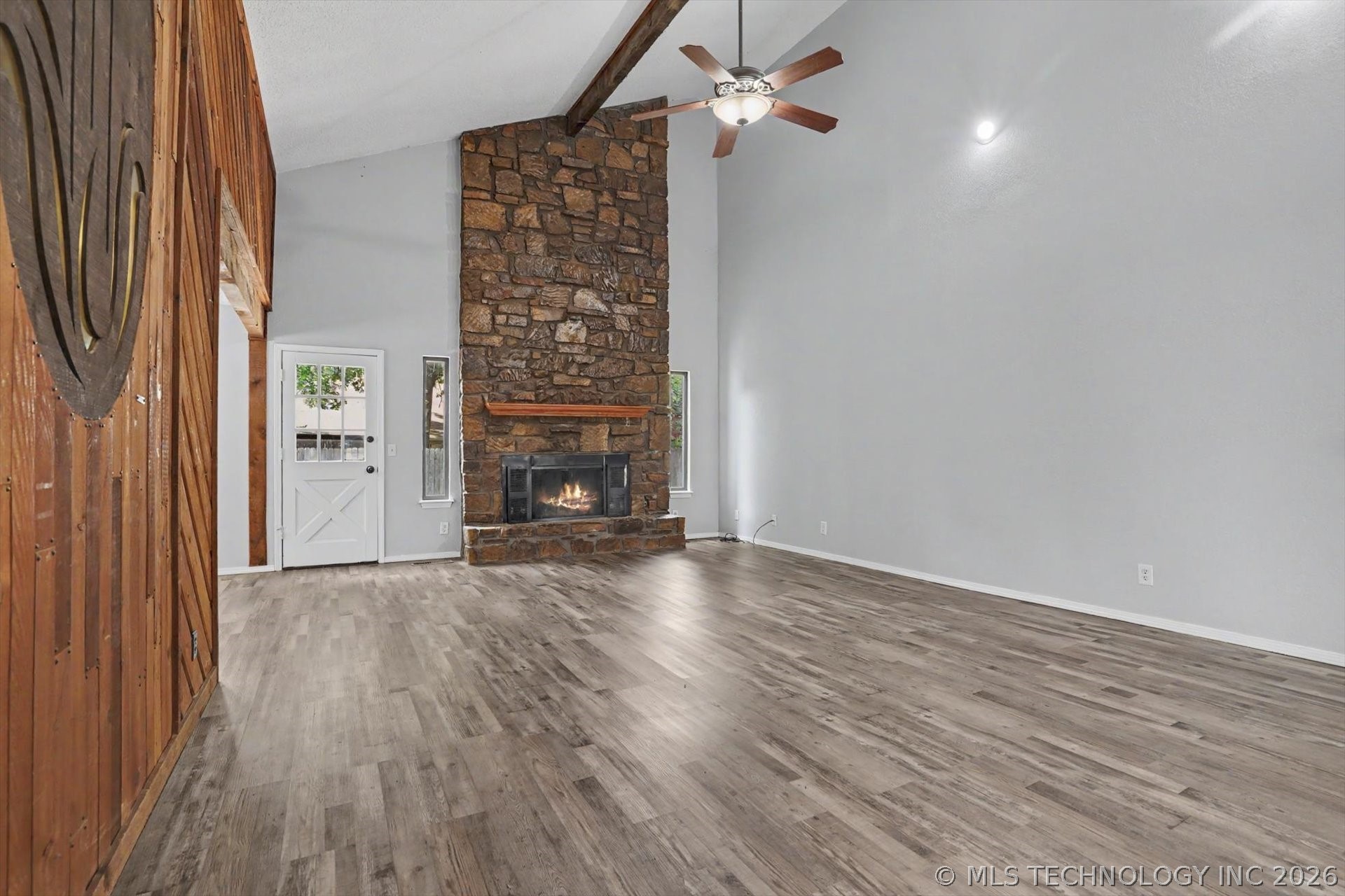2641 W Boston Street Property Photo 6