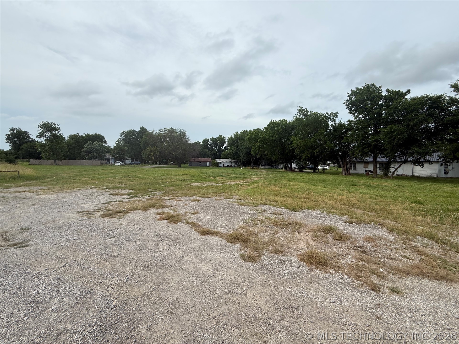 100 W Cedar Street Property Photo 7