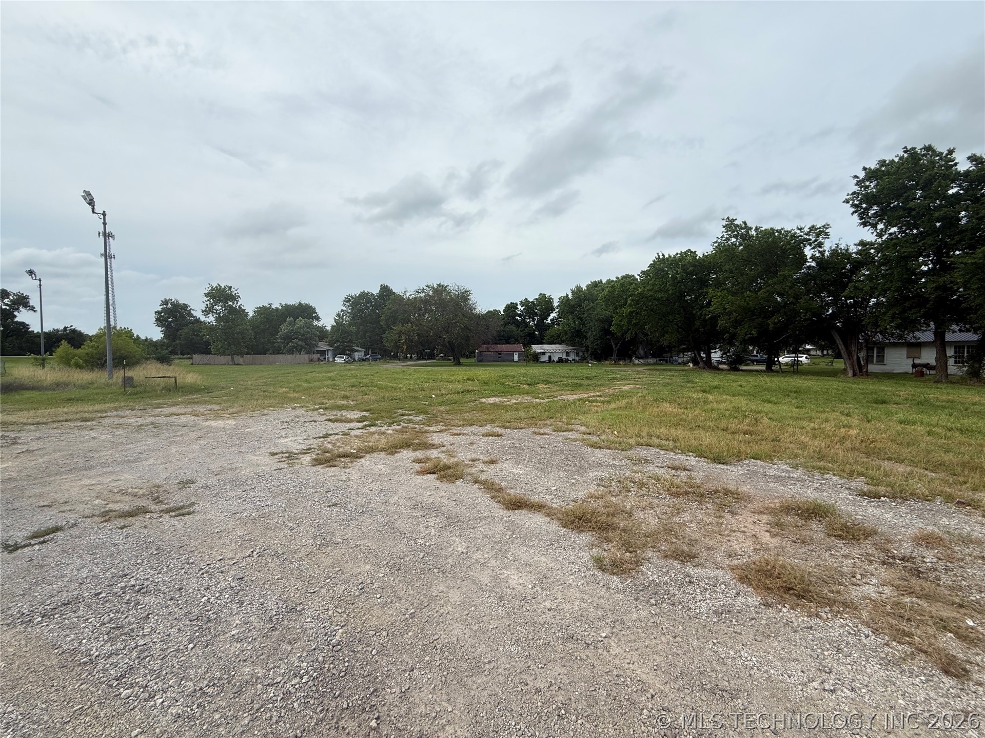 100 W Cedar Street Property Photo 8