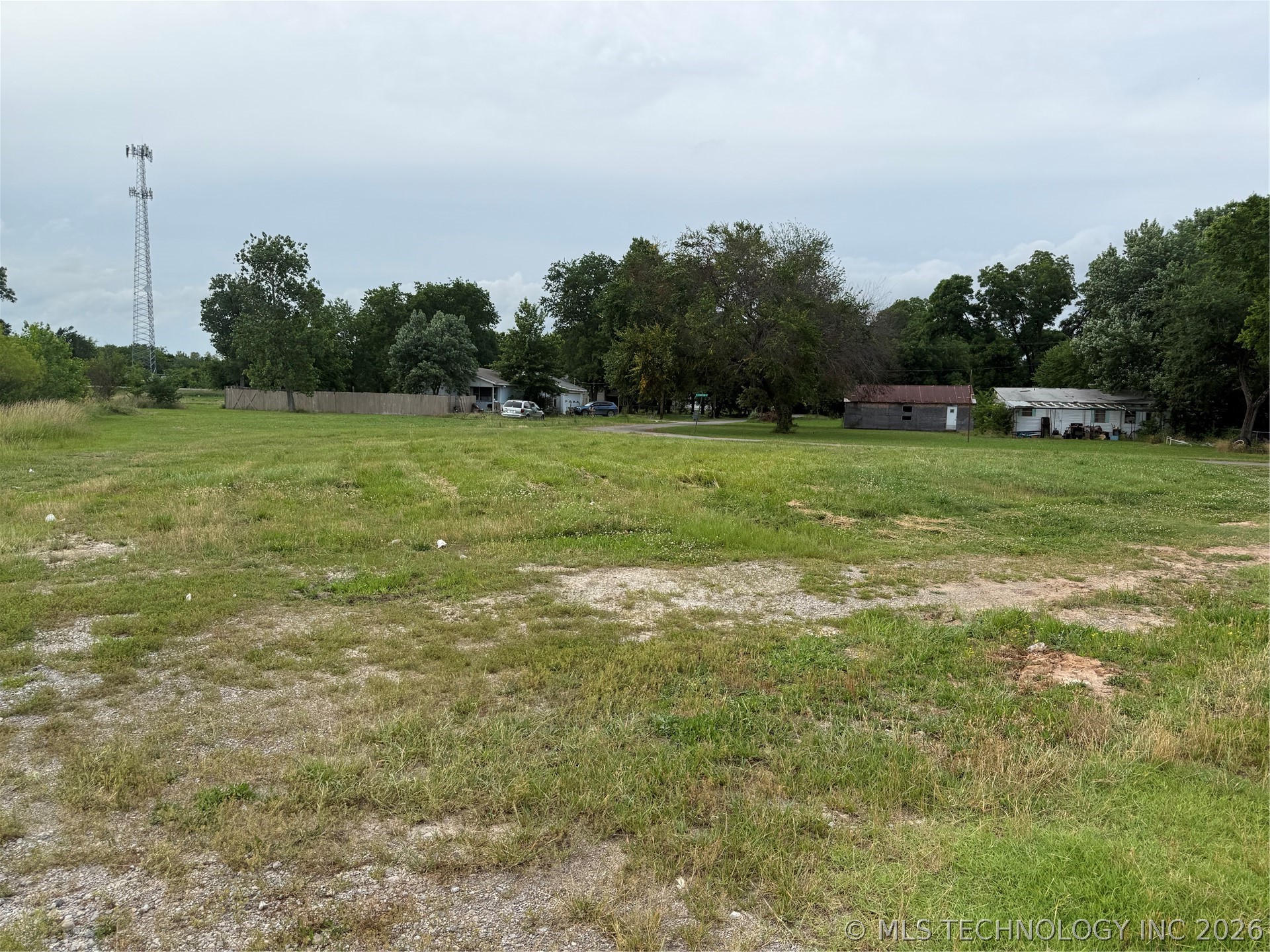 100 W Cedar Street Property Photo 21