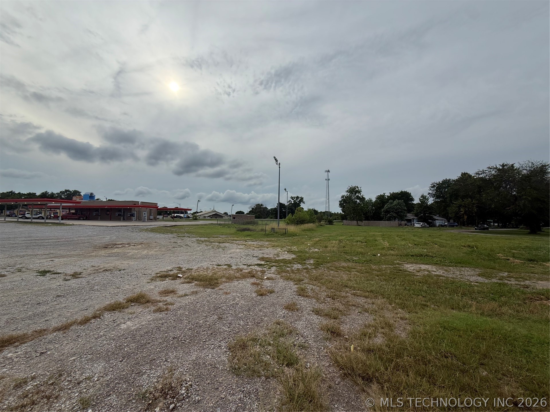 100 W Cedar Street Property Photo 25