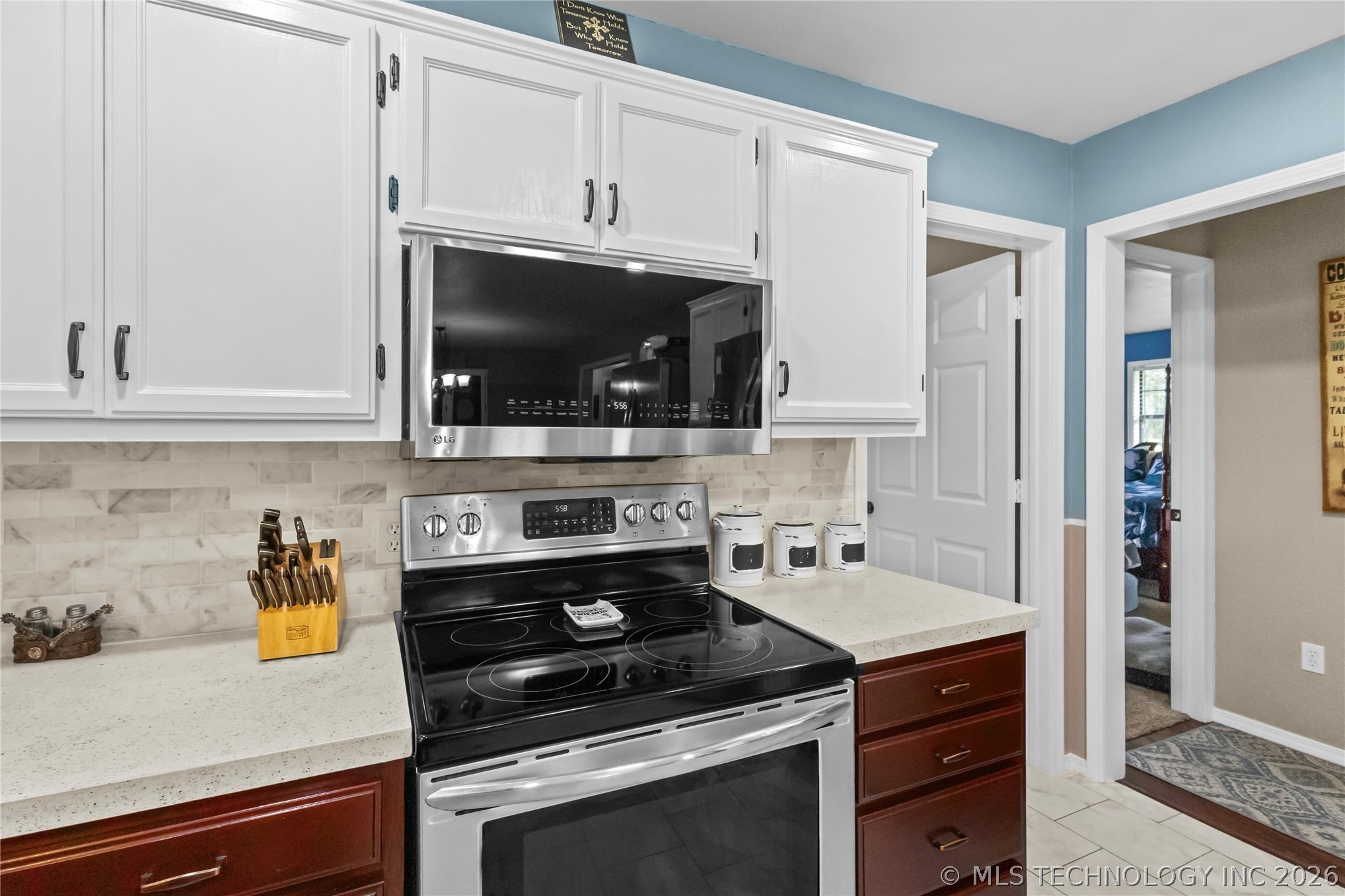 113699 S 4610 Road Property Photo 9