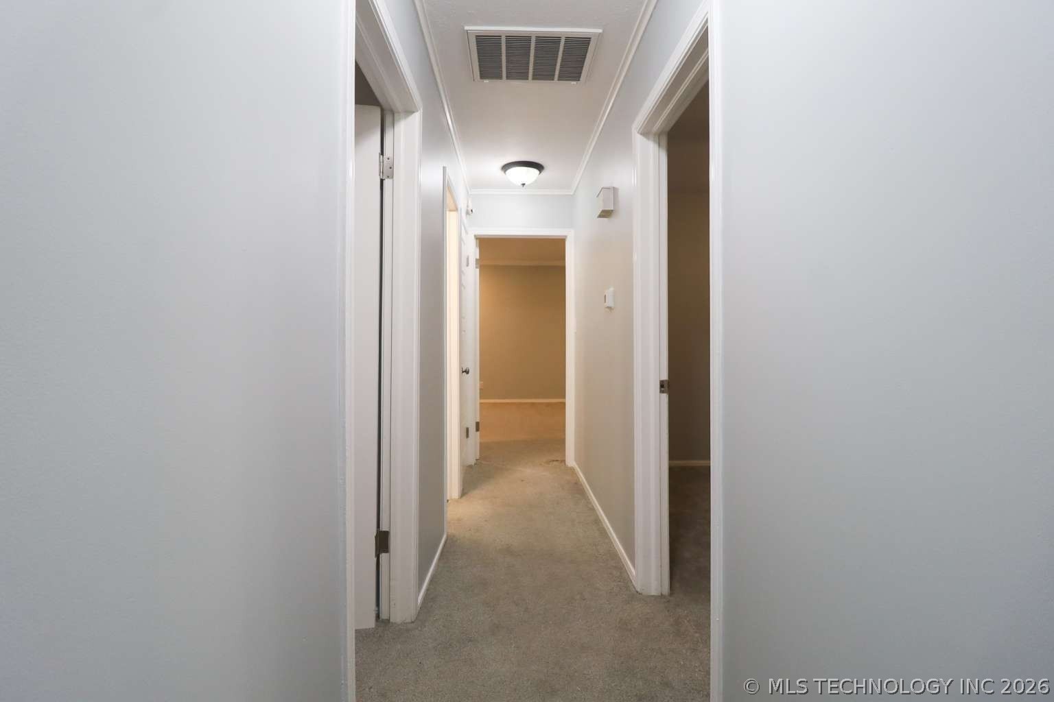 9527 E 34th Street Property Photo 20