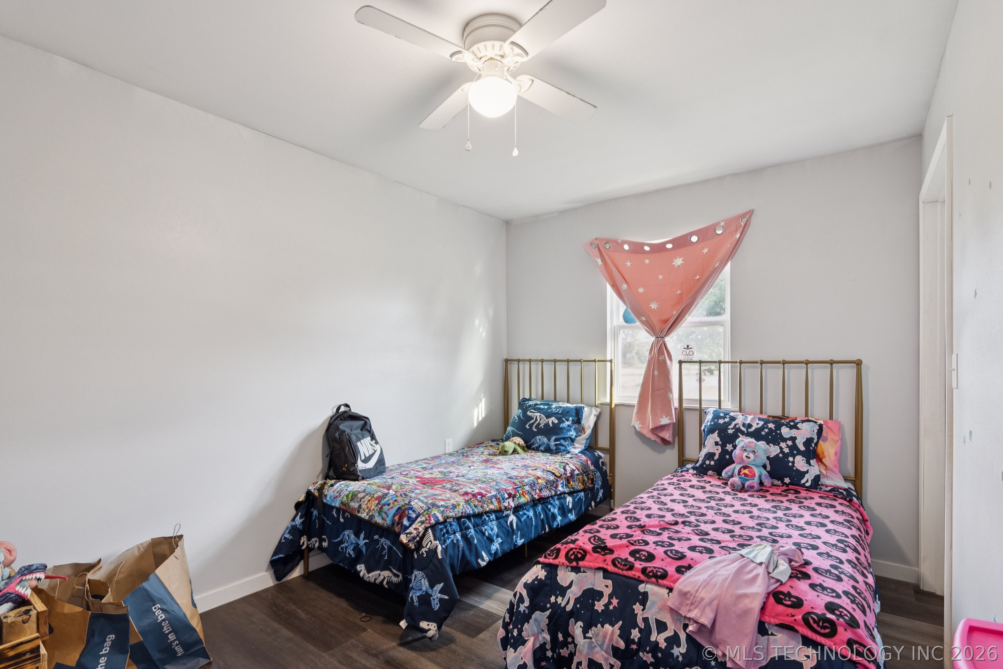 2801 E 480 Property Photo 18