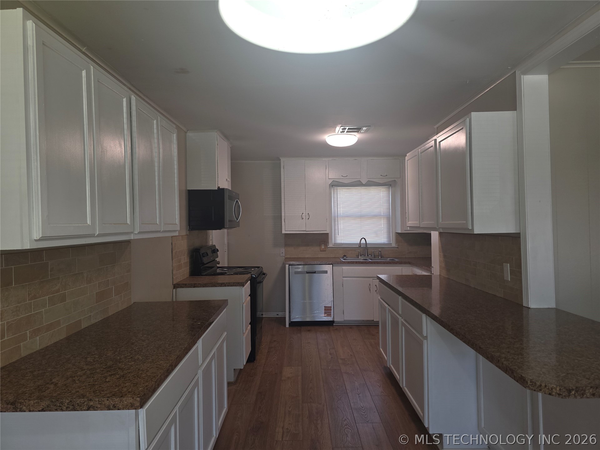 5933 E Latimer Street Property Photo 15