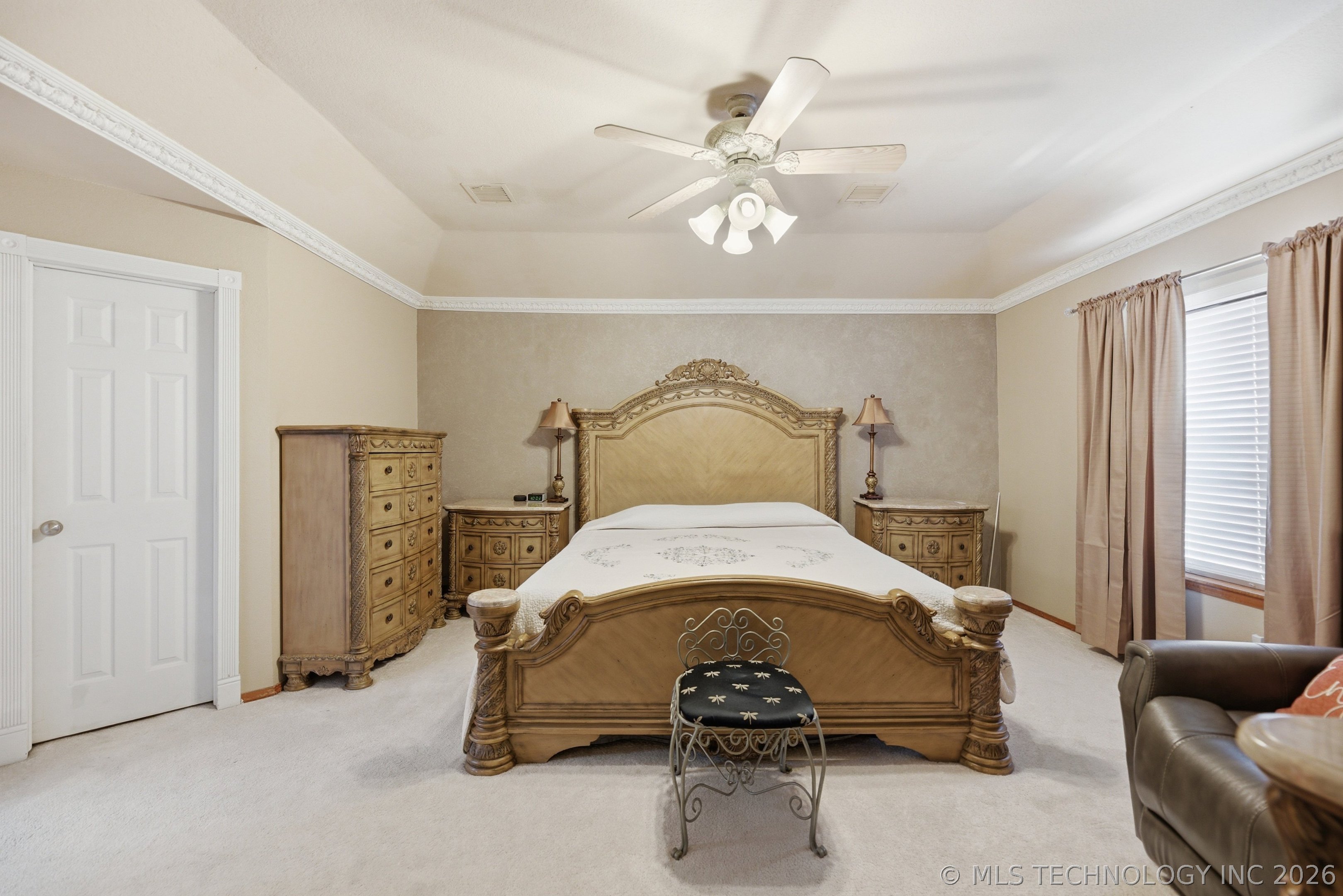 1085 E 138th Street Property Photo 22
